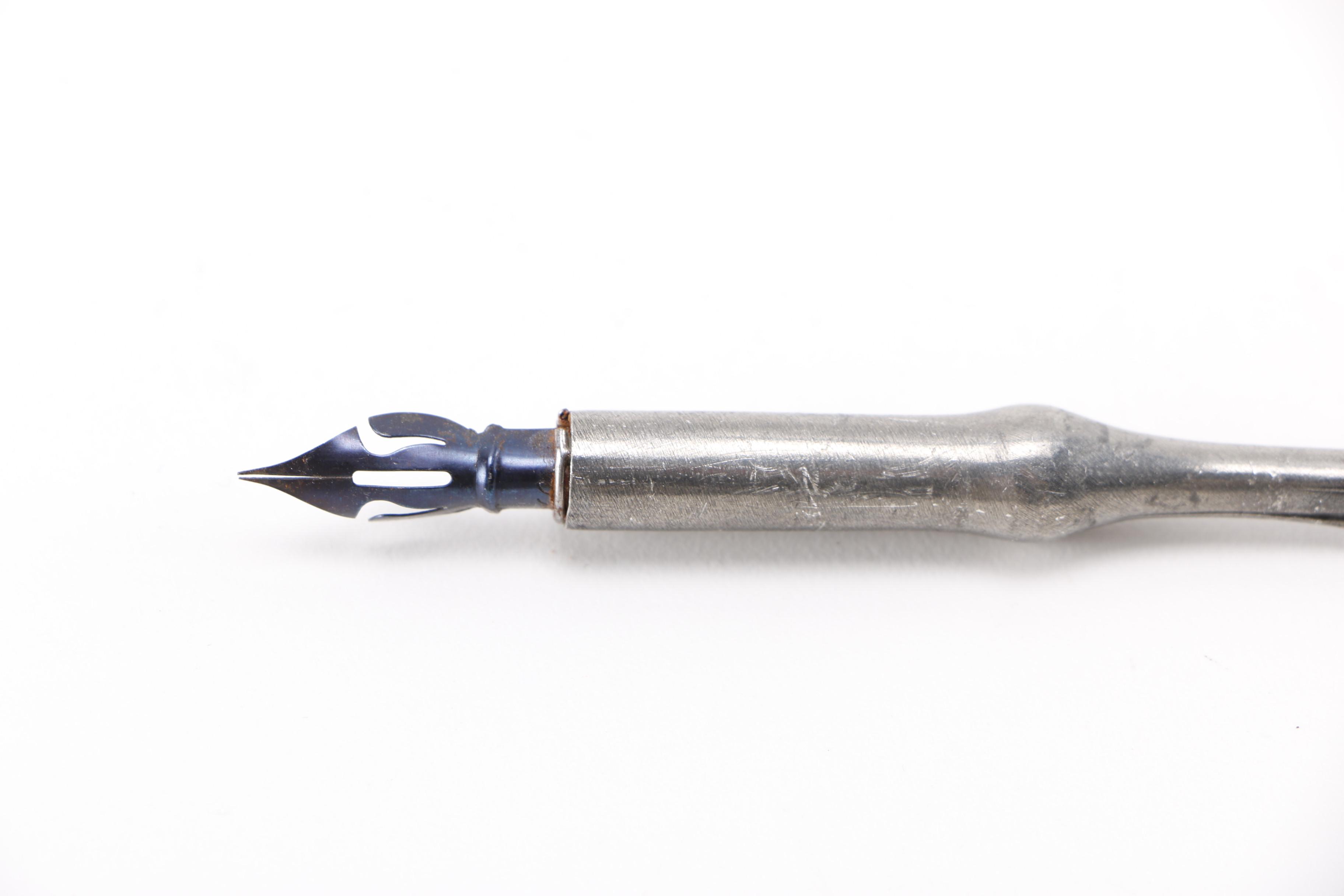 Italian Porcelain Inkwell and French Aladine Pen