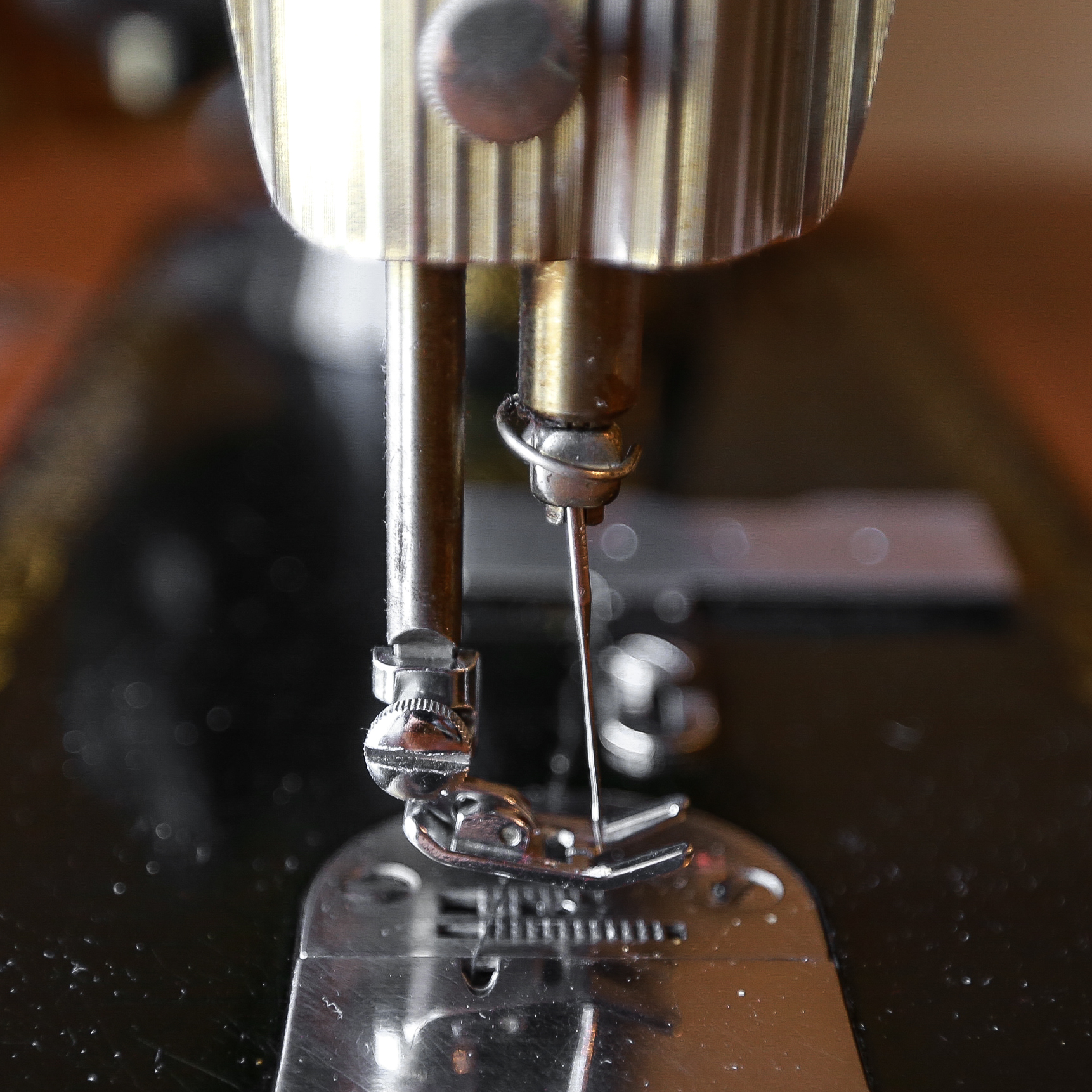 Circa 1940 Singer Sewing Machine Table