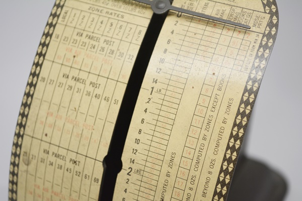 Vintage Deluxe Supreme Postage Scale