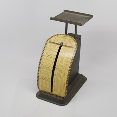 Vintage Deluxe Supreme Postage Scale