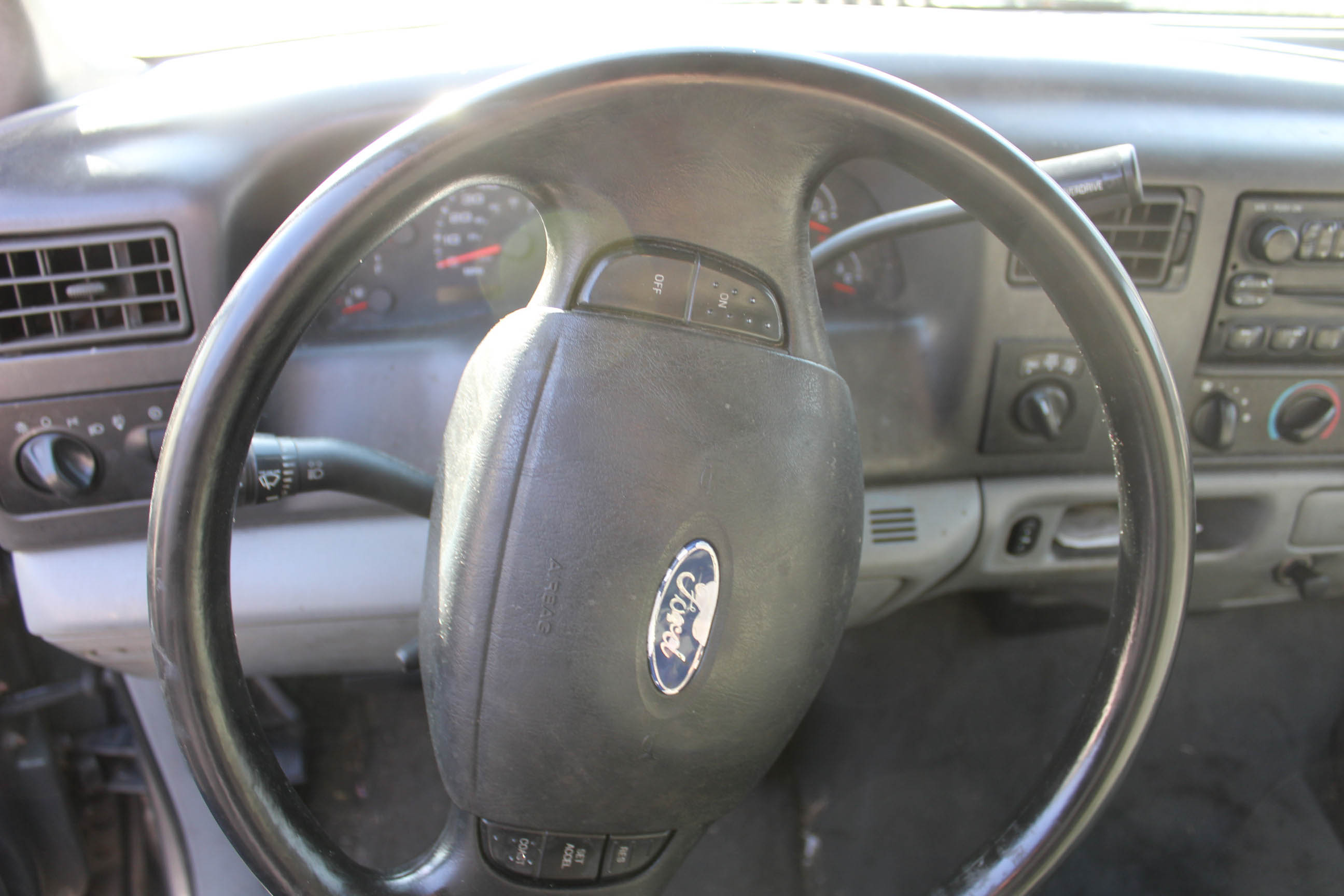 2004 Ford F-250 Super Duty Truck