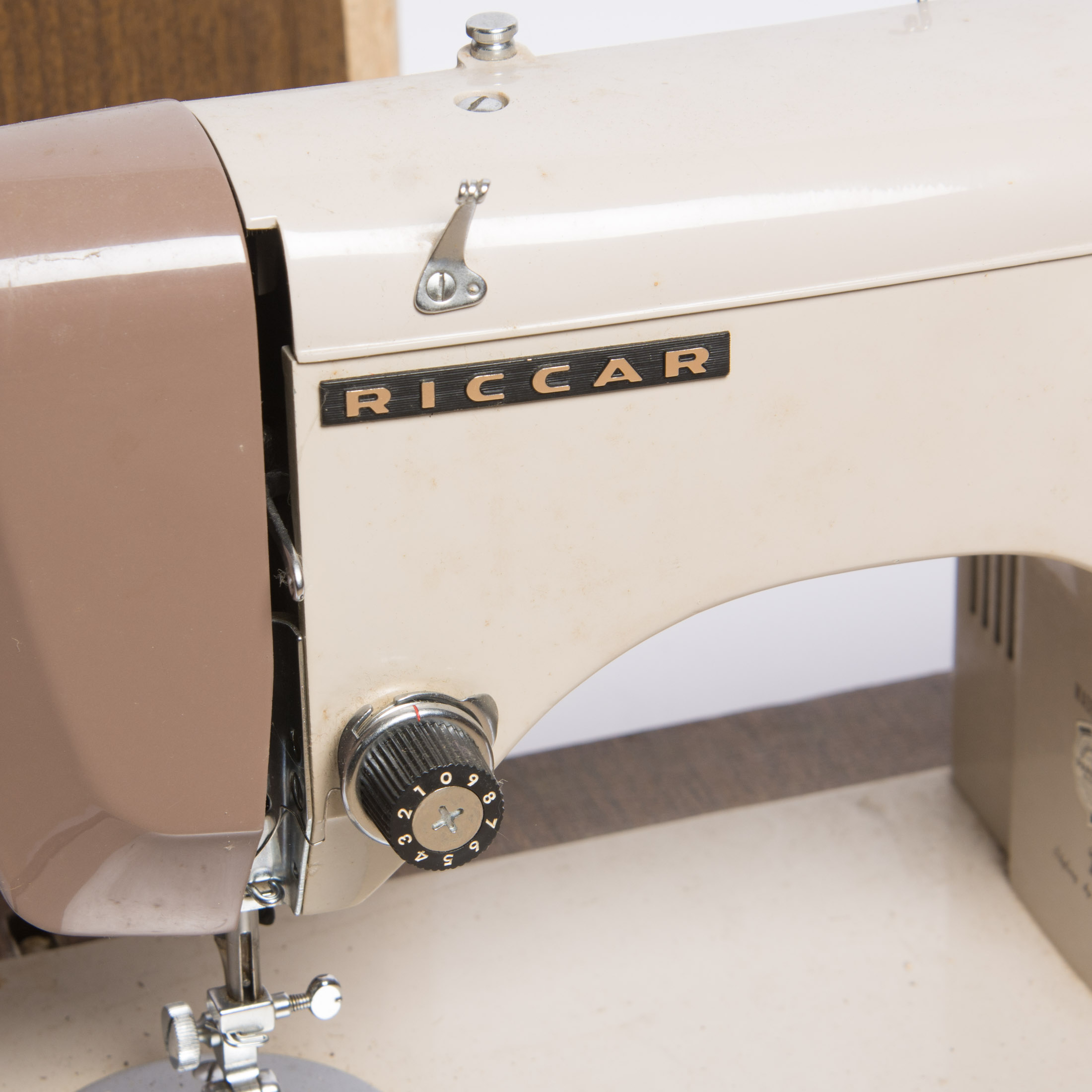 Riccar Vintage Sewing Machine
