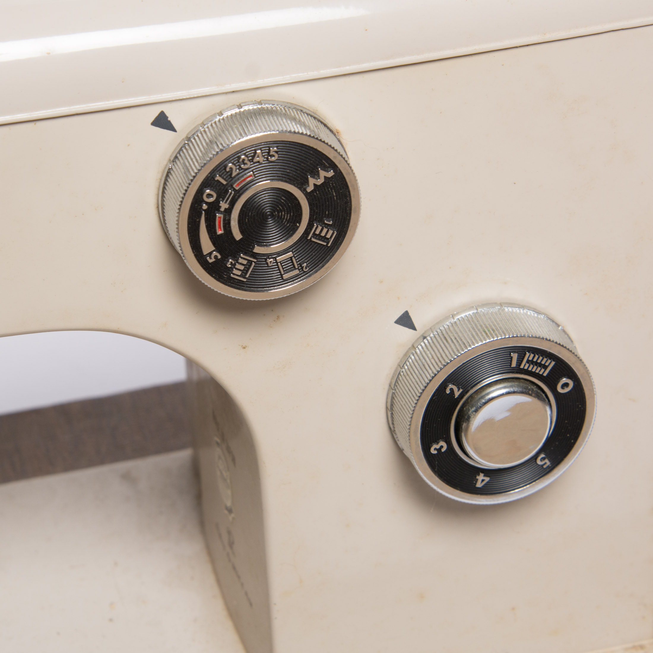 Riccar Vintage Sewing Machine