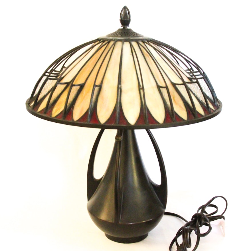 Quoizel Art Glass Table Lamp