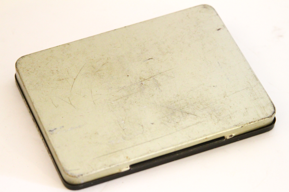 Circa 1920s "Panter De Luxe" Cigarette Tin