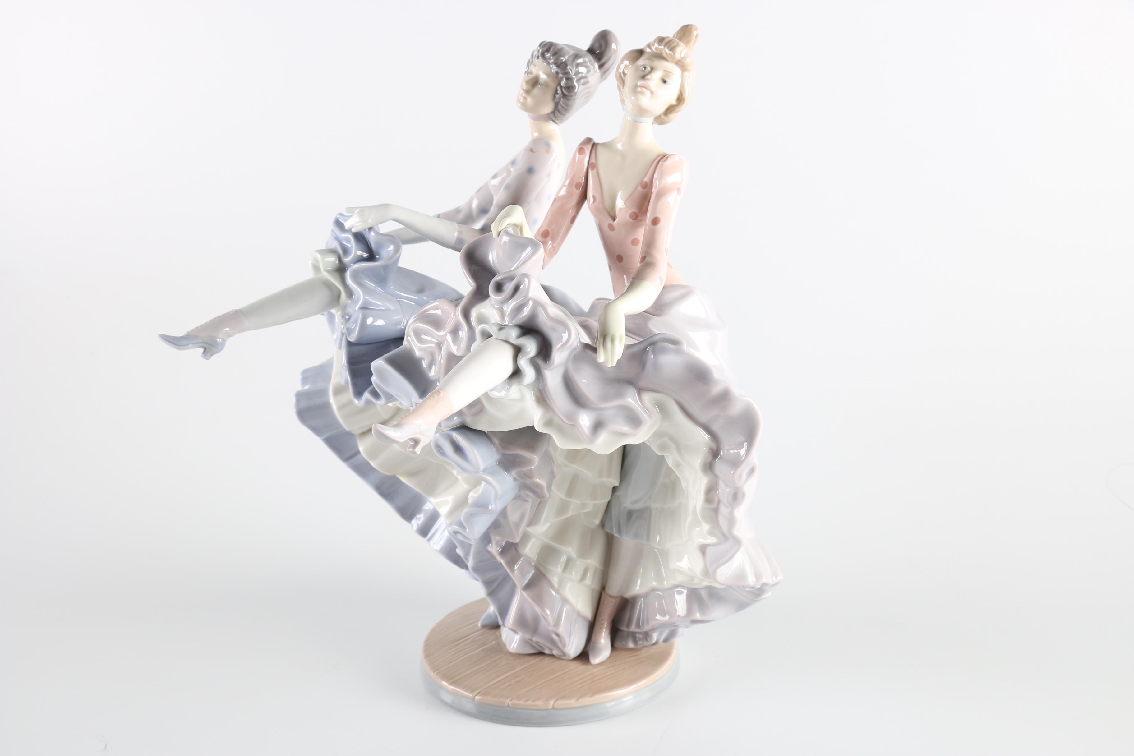 1985 Lladró Porcelain Figurine of Two Girls Dancing