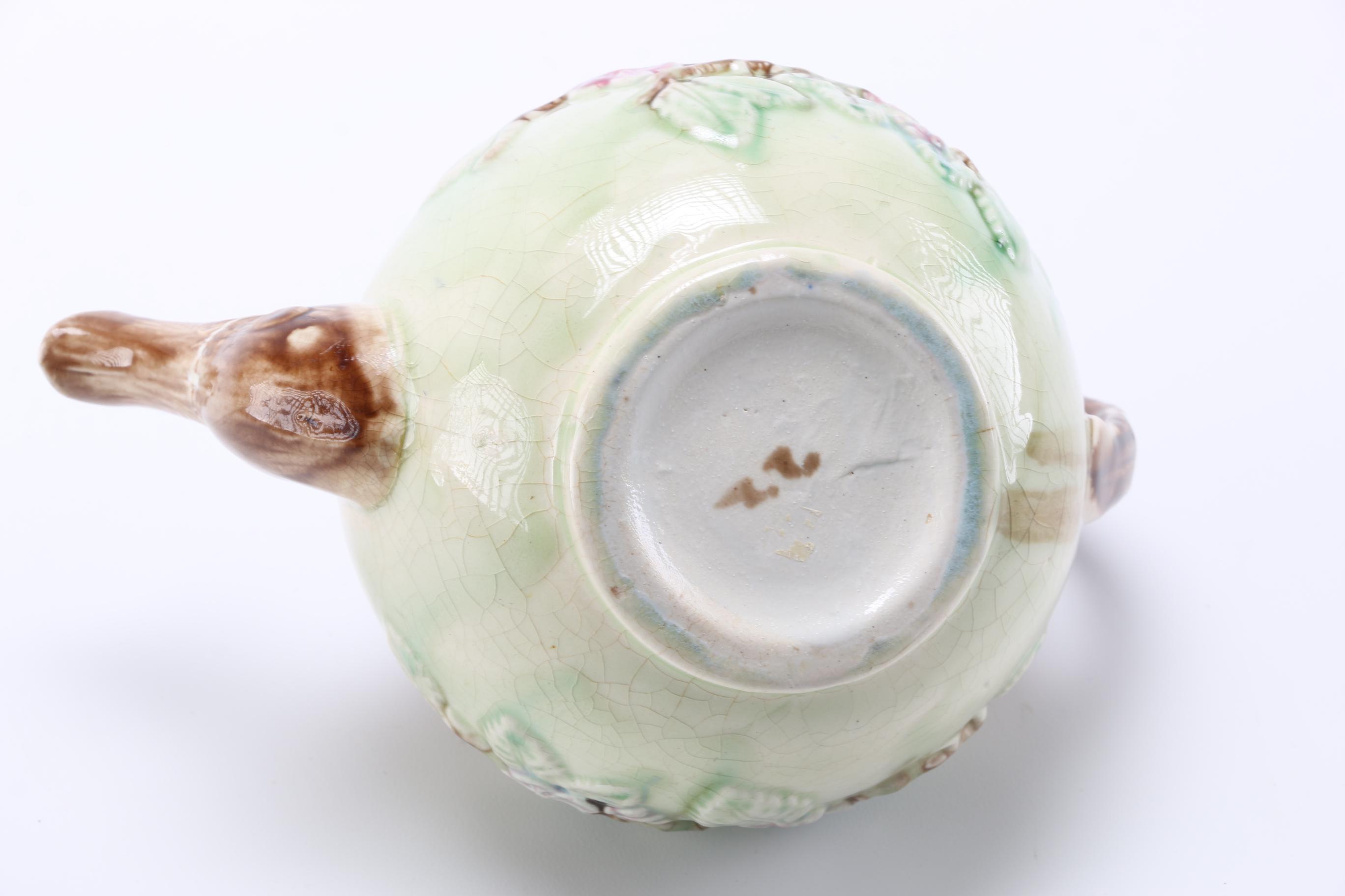 English Majolica Tableware