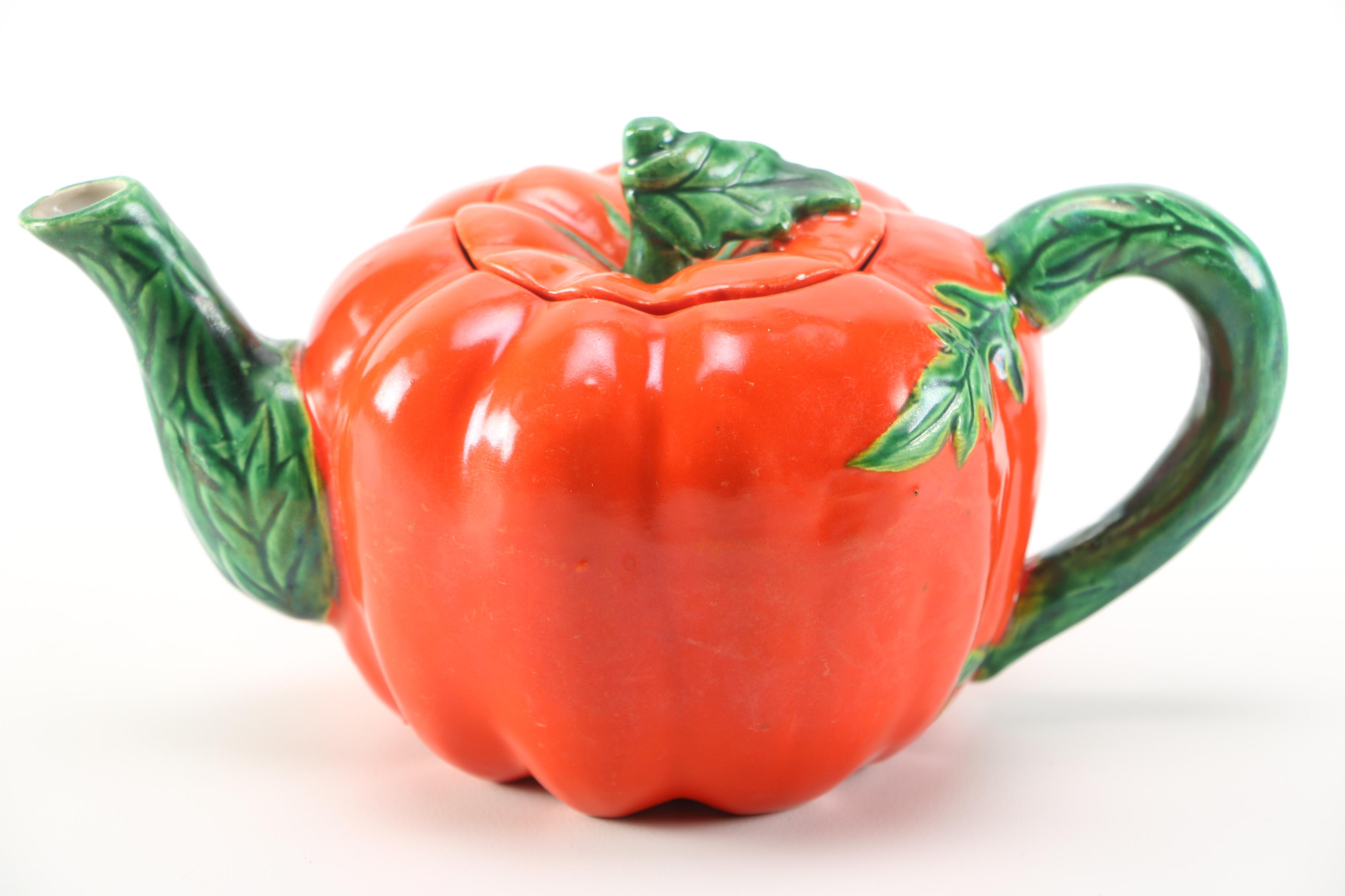 Vintage Ceramic "Tomato" Teapot