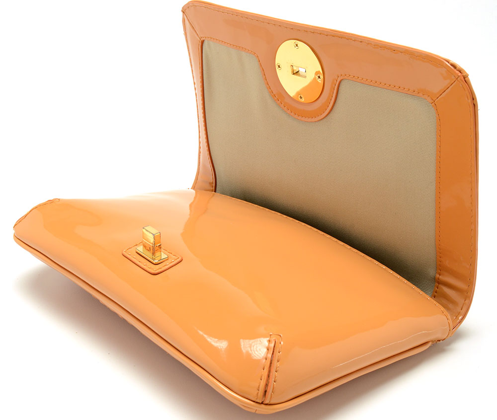 Tory Burch Straw Turnlock Clutch