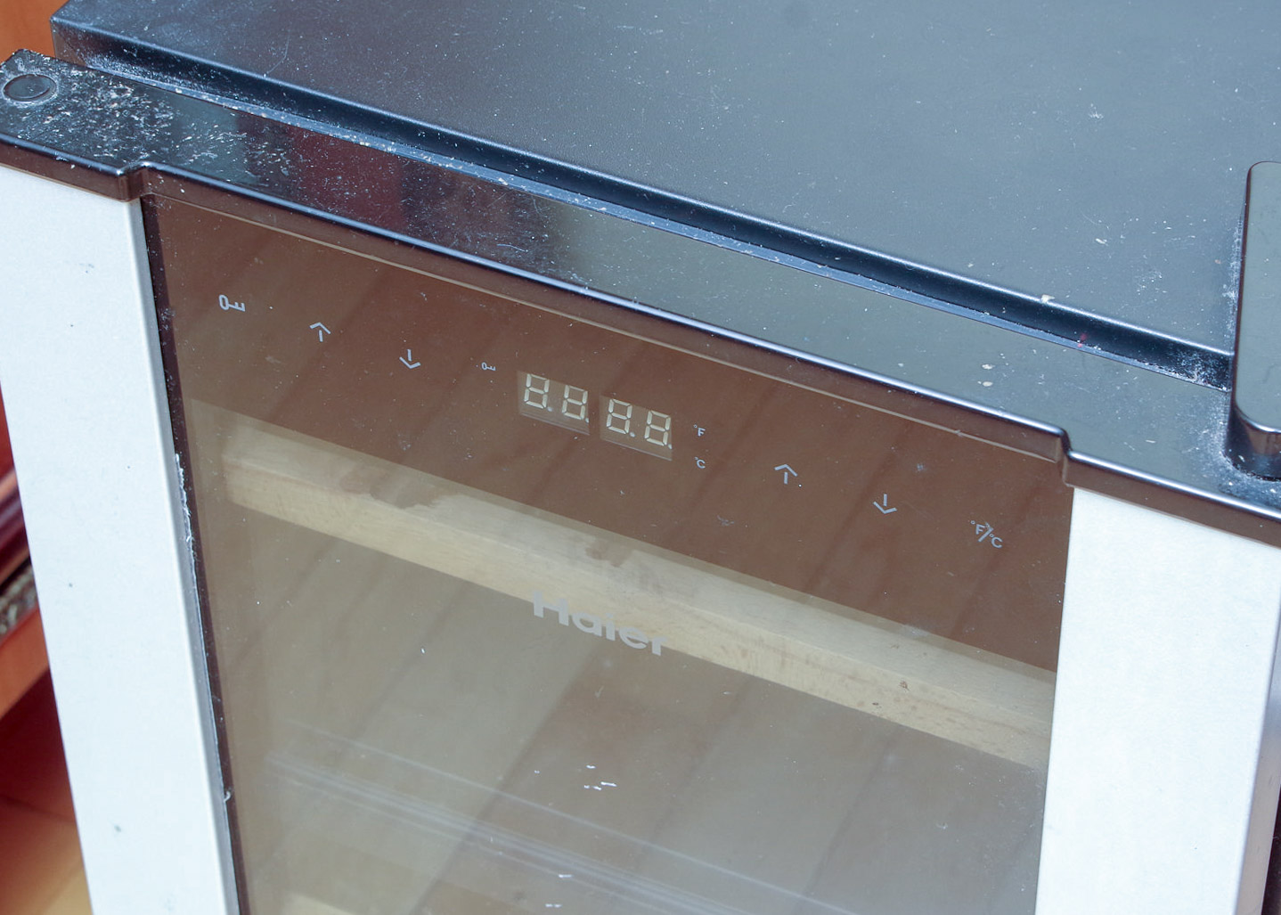 Haier Thermal Electric Wine Cellar