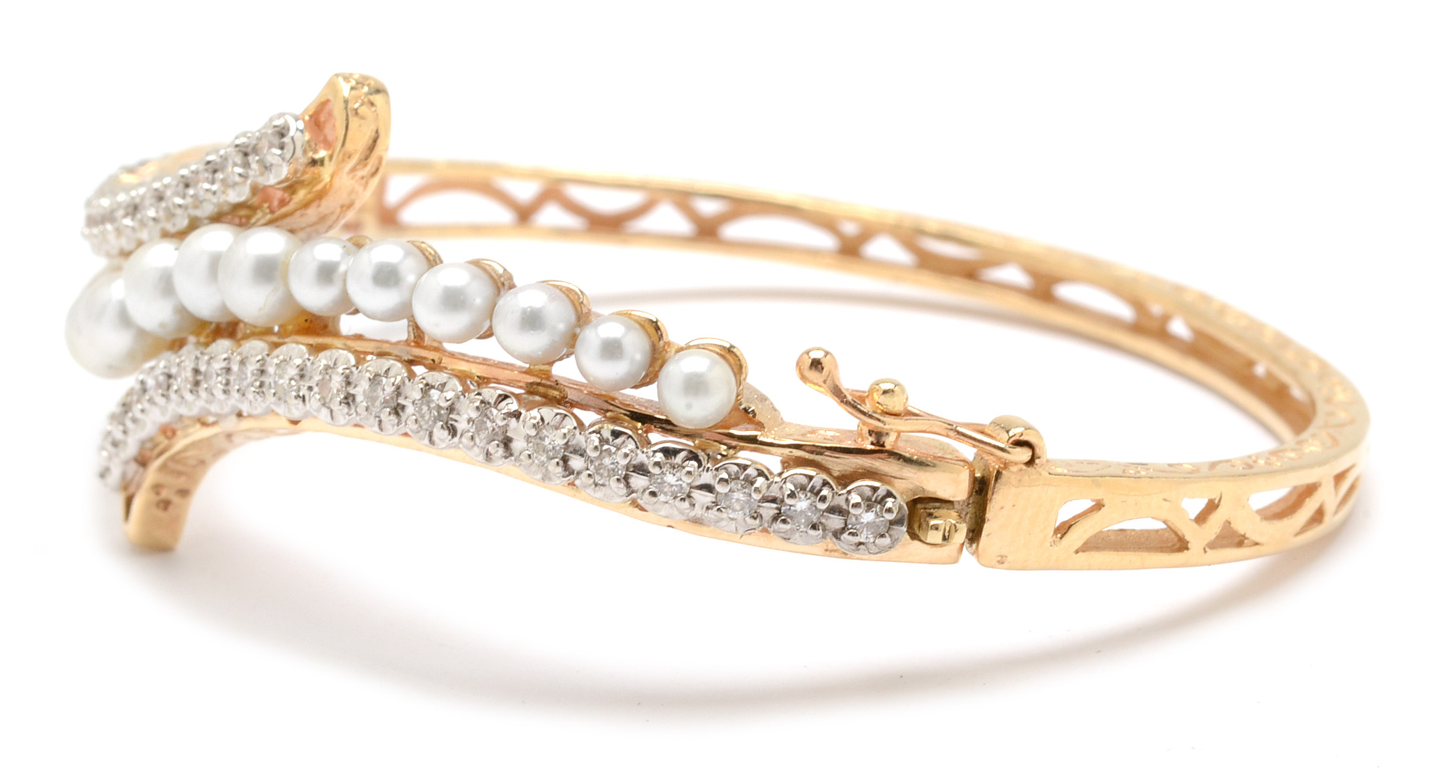 14K Yellow Gold Diamond Cultured Pearl Bangle Bracelet
