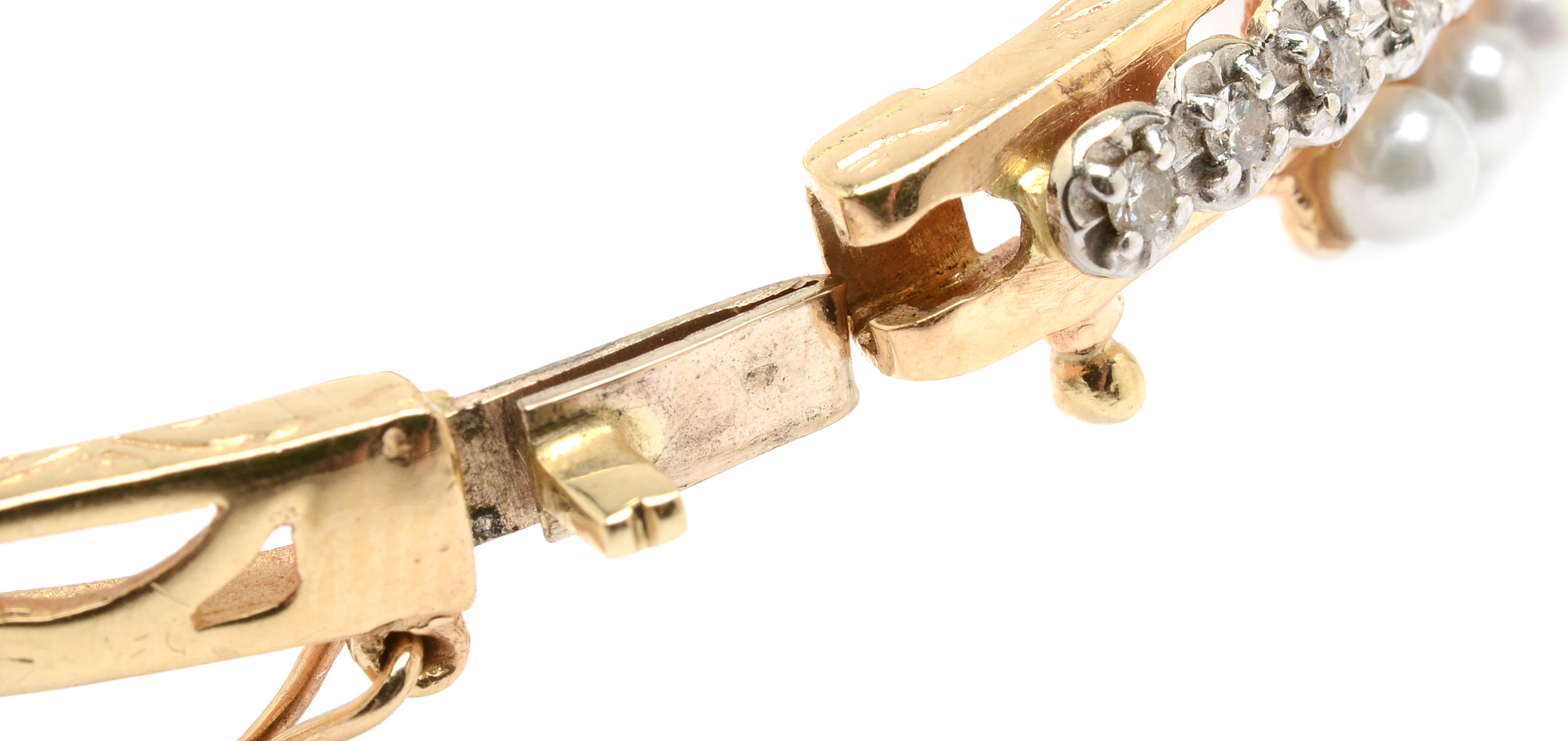 14K Yellow Gold Diamond Cultured Pearl Bangle Bracelet