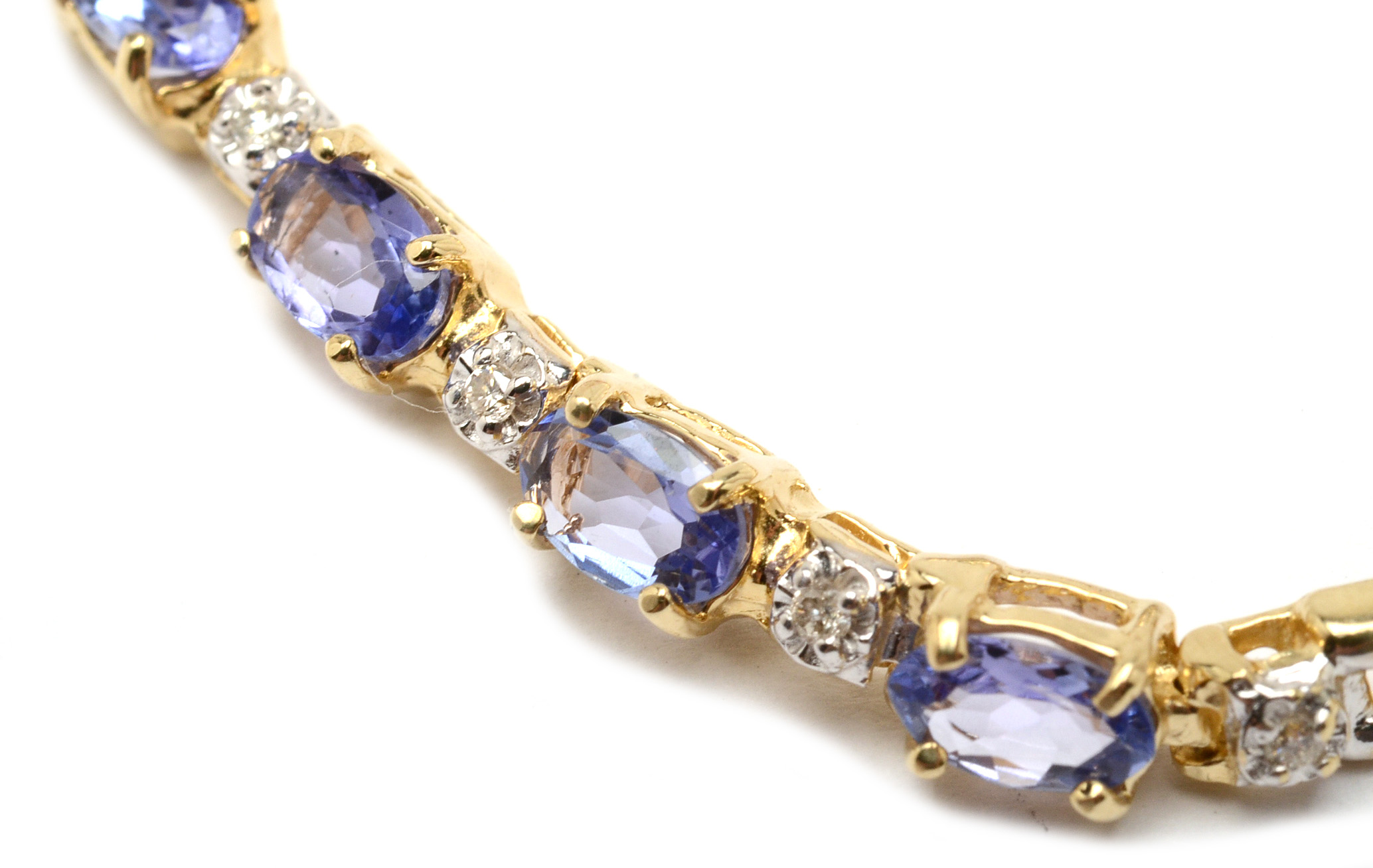 14K Yellow Gold Diamond Tanzanite Linked Bracelet
