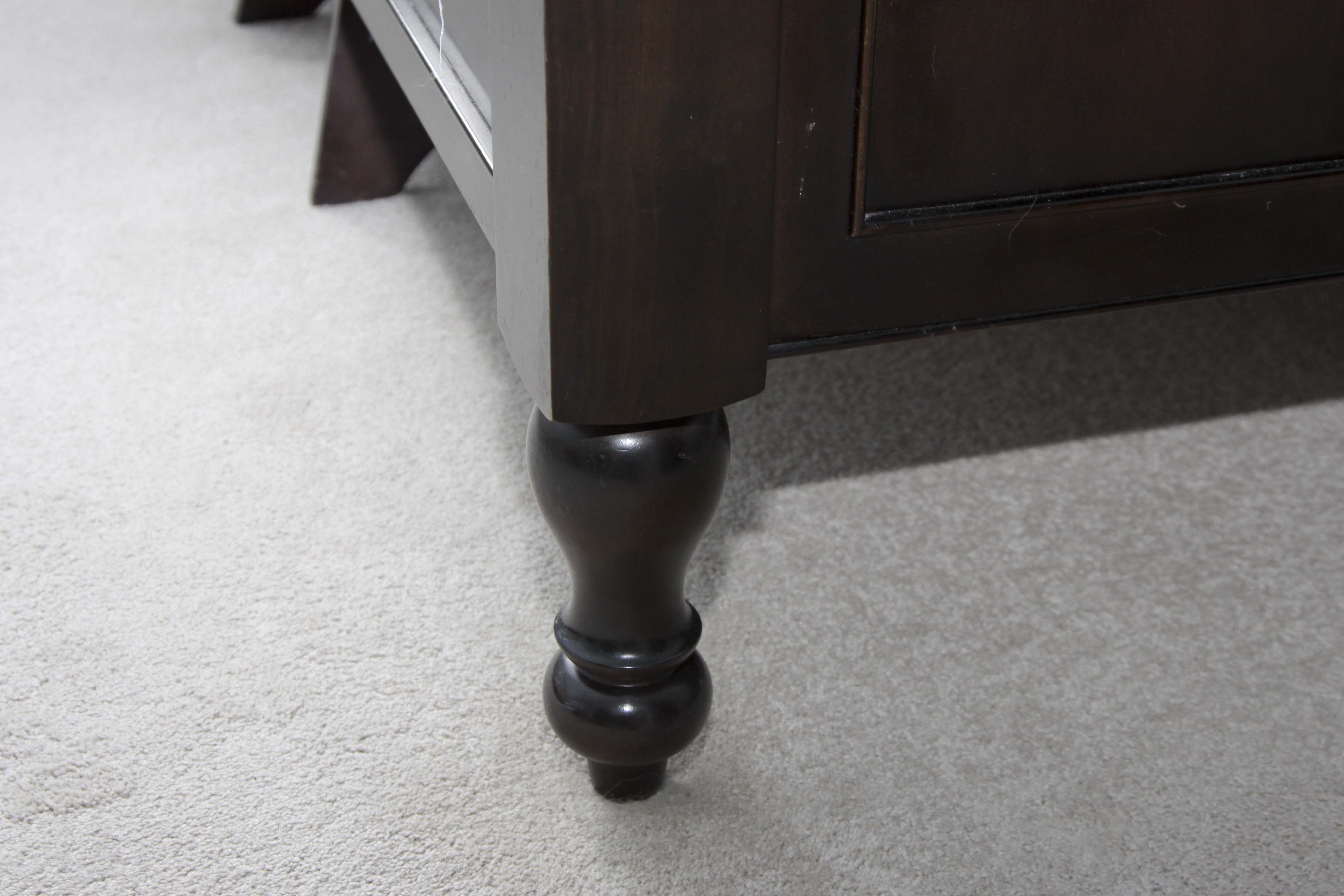 Drexel Heritage" Dakota" King Bed and Step Stool