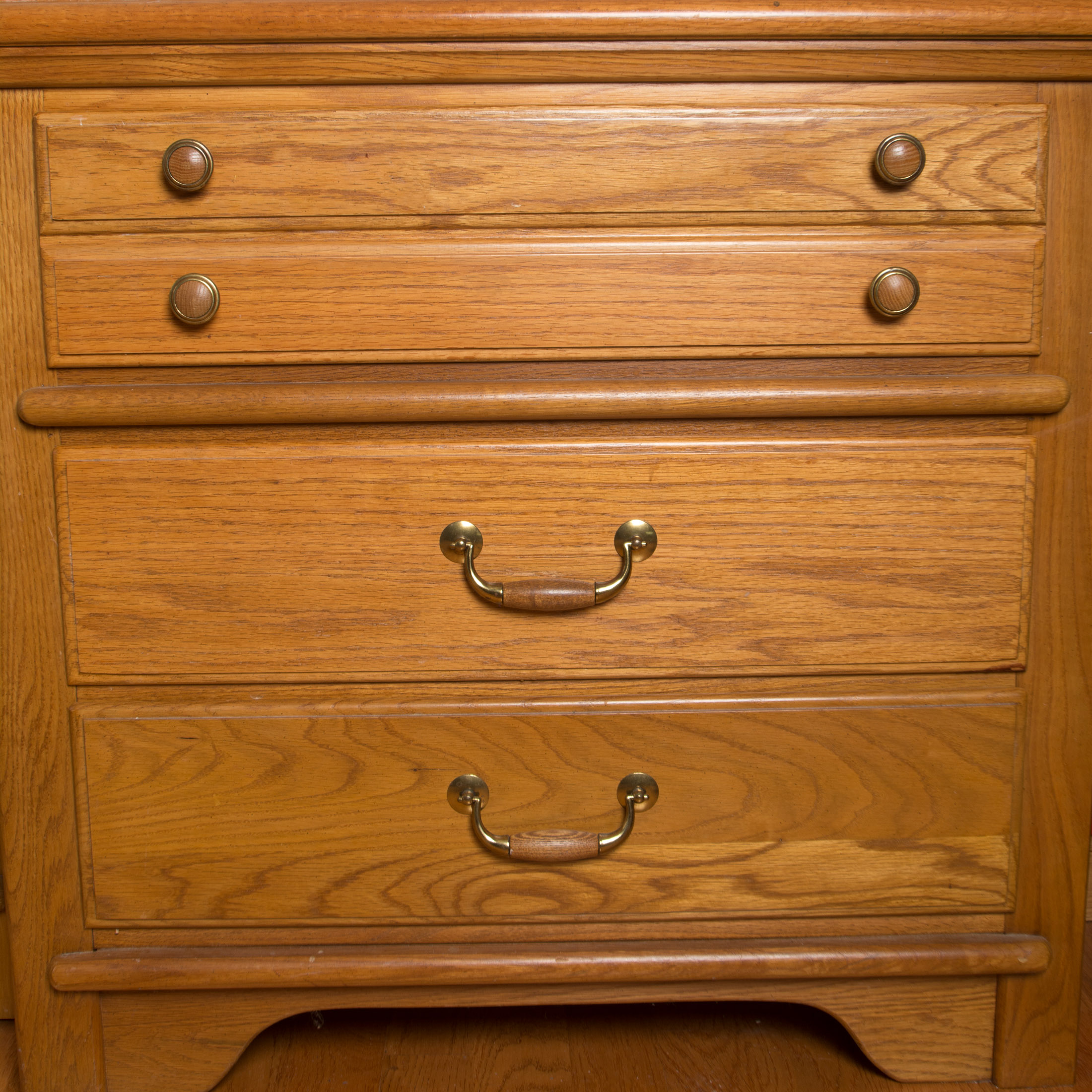 Lexington Furniture Oak Nightstand