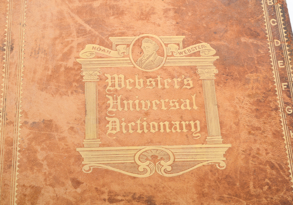 1913 Leatherbound Websters  Dictionary with Illustrations