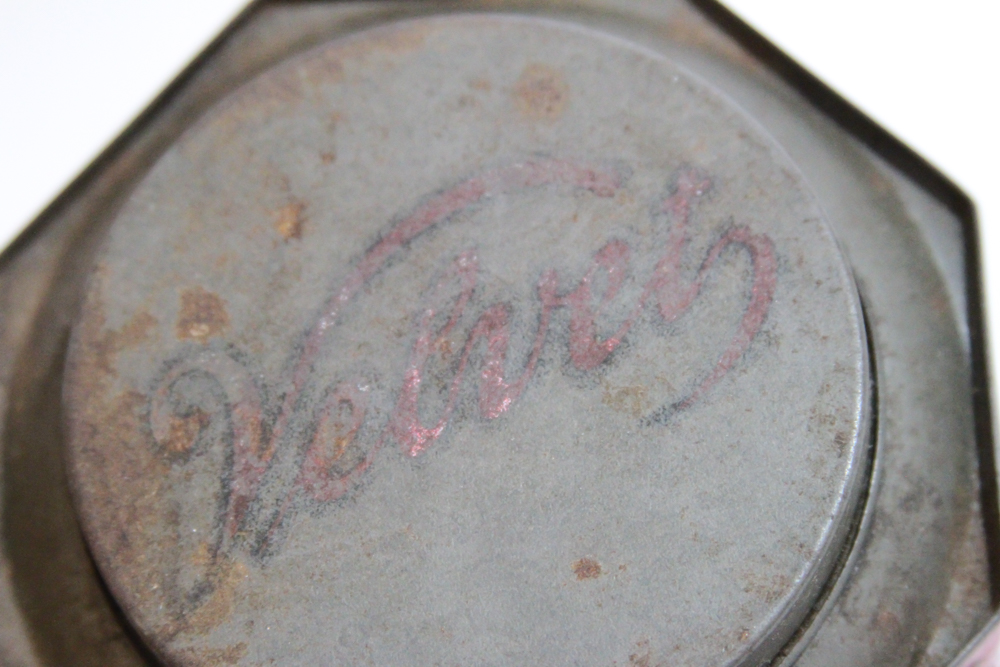 Vintage Velvet Tobacco Tin