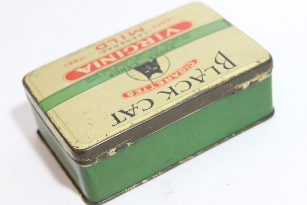 Carreras "Black Cat Virginia Cigarettes" Tins