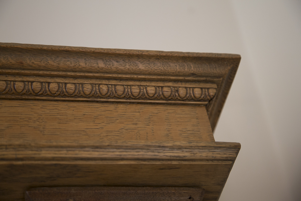 Federal Style Oak Framed Pier Mirror With Bench