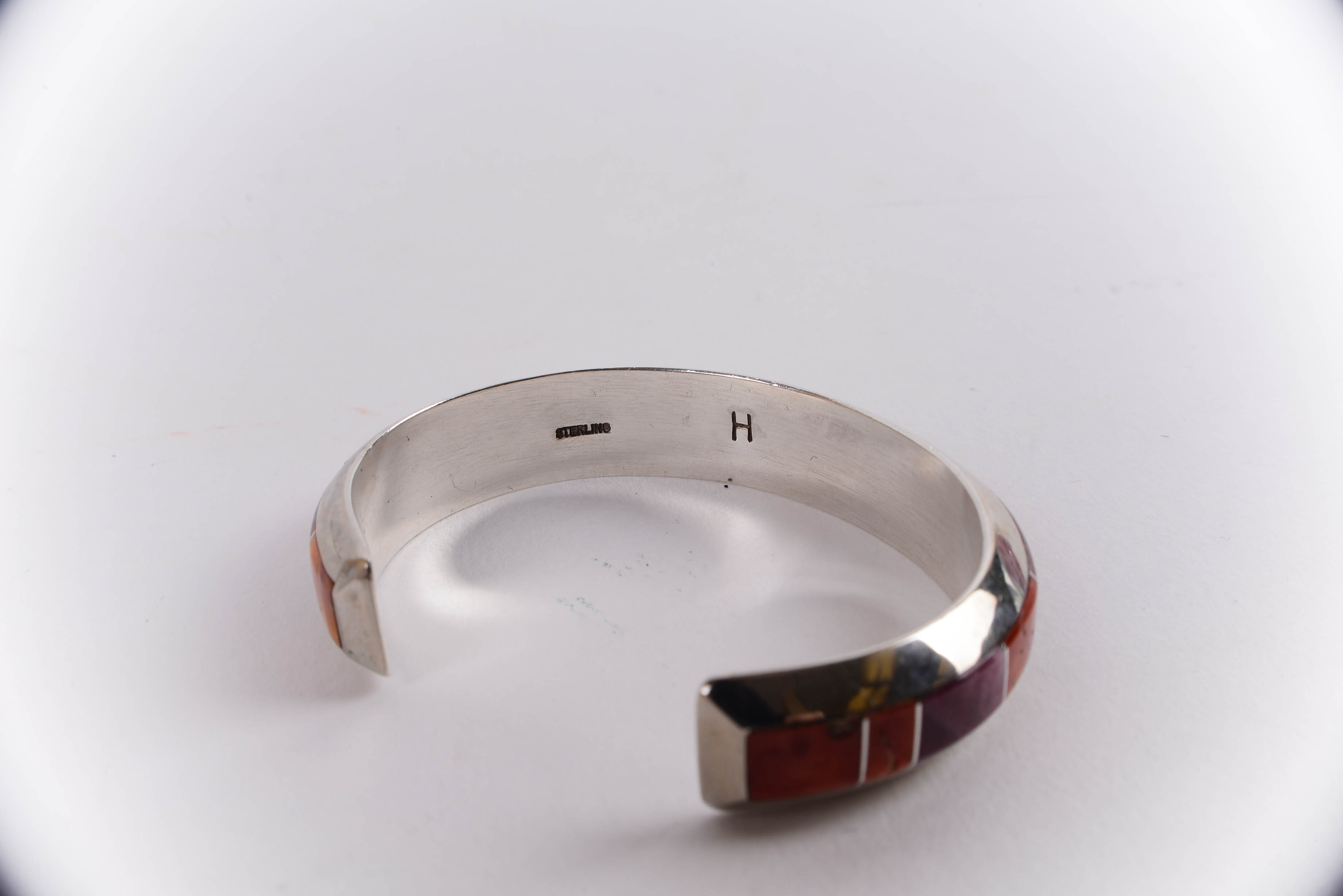 Sterling Silver Bracelet with Inlaid Spiny Oyster Shell