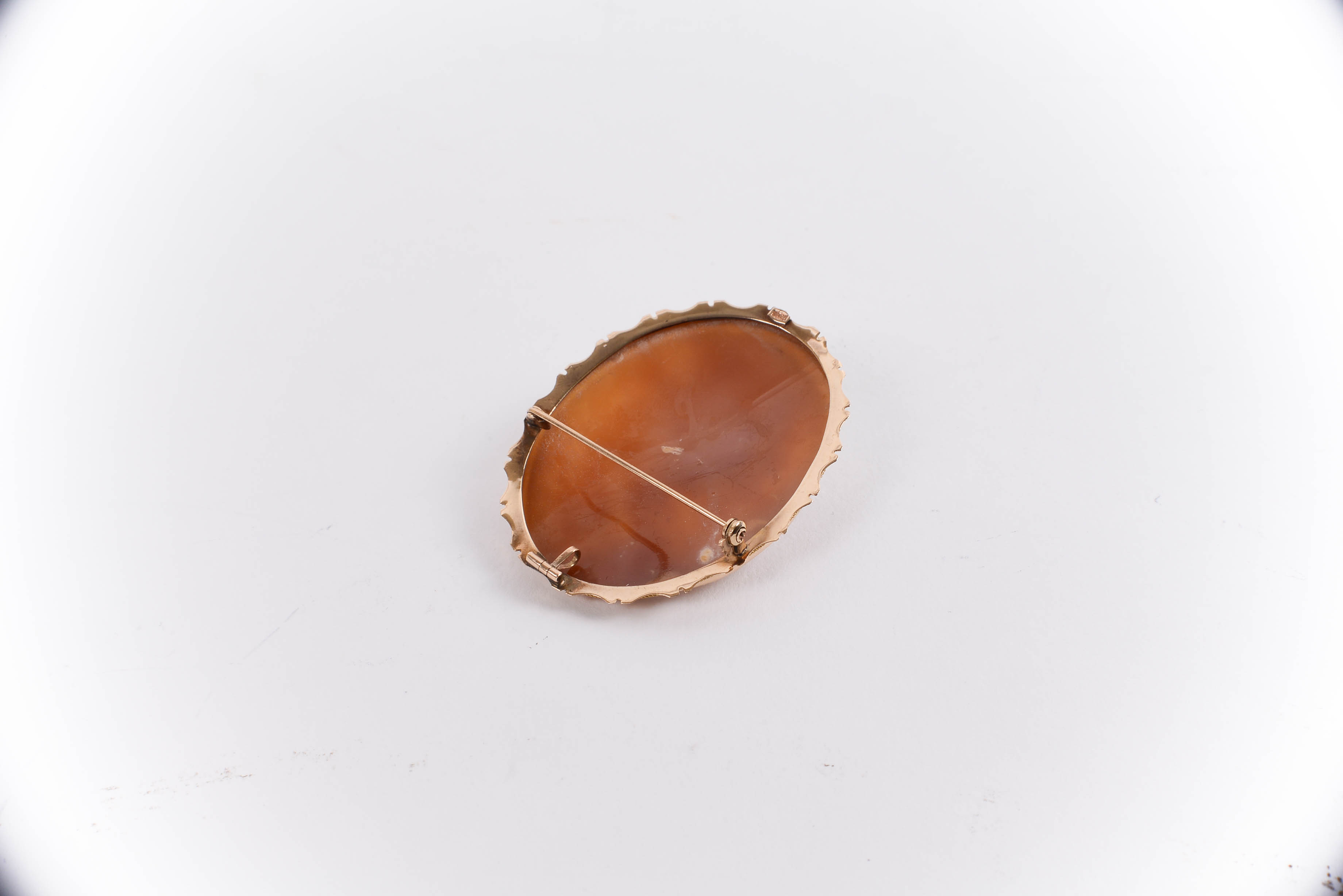 14K Yellow Gold Cameo Pendant