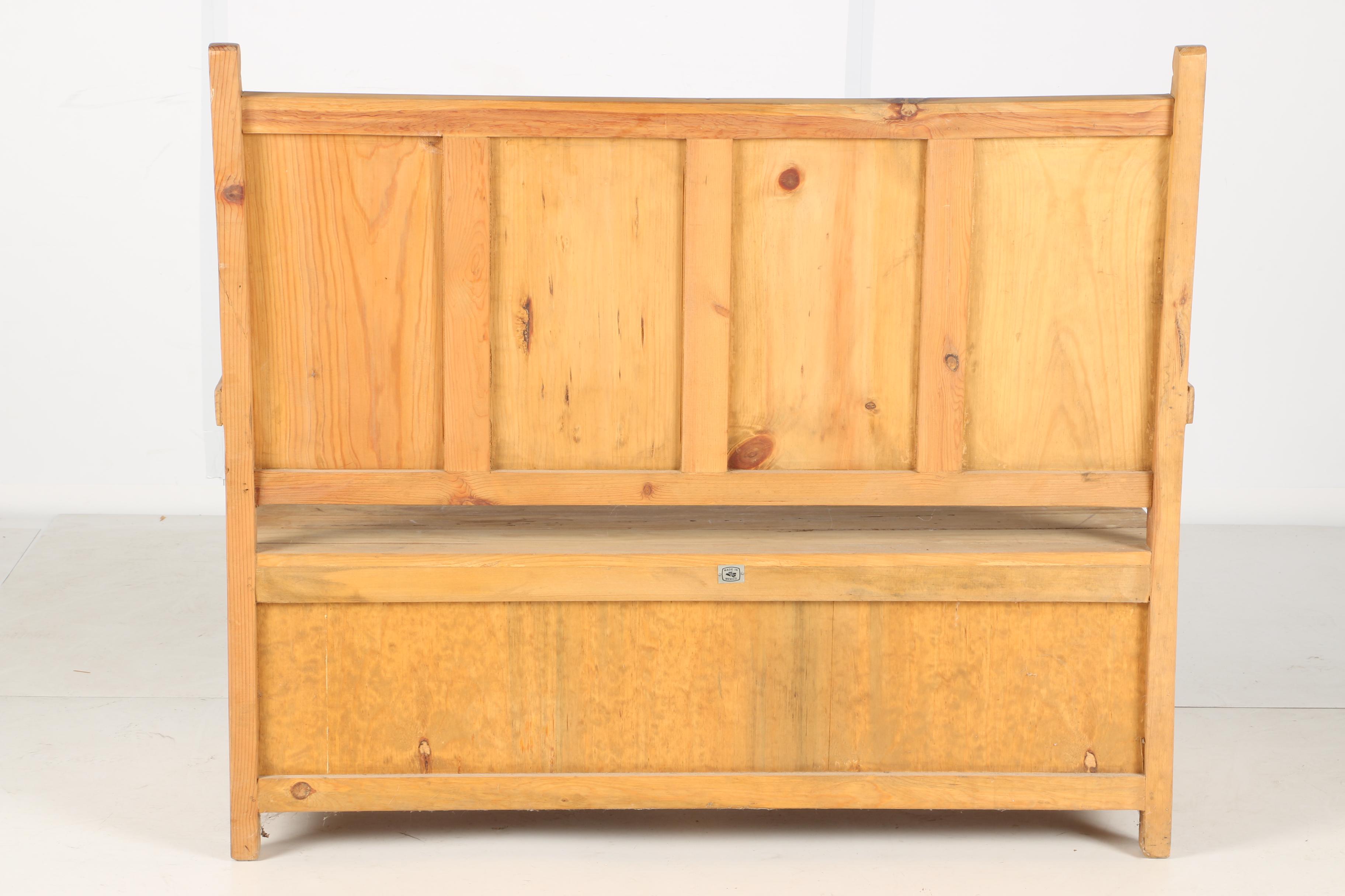 Mission Style Storage Bench