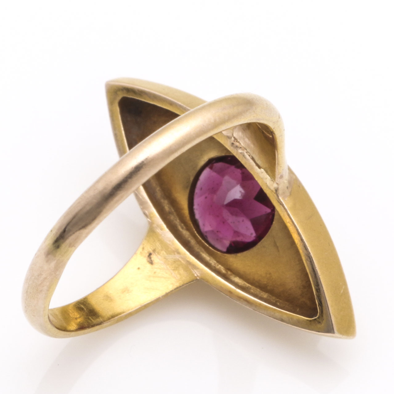 18K Yellow Gold Garnet and Pearl Ring