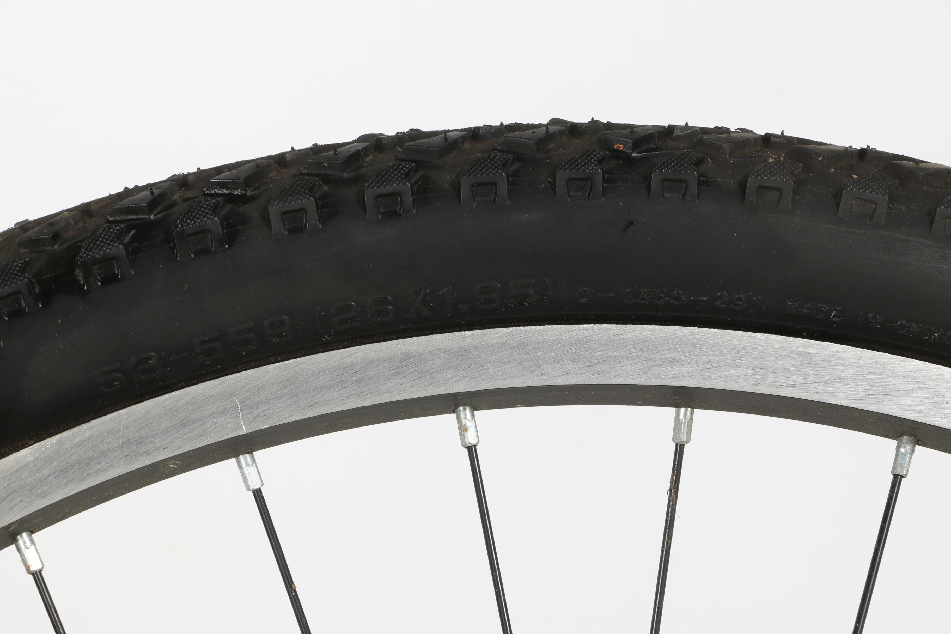 Schwinn Traverse 26" Mountain Bike