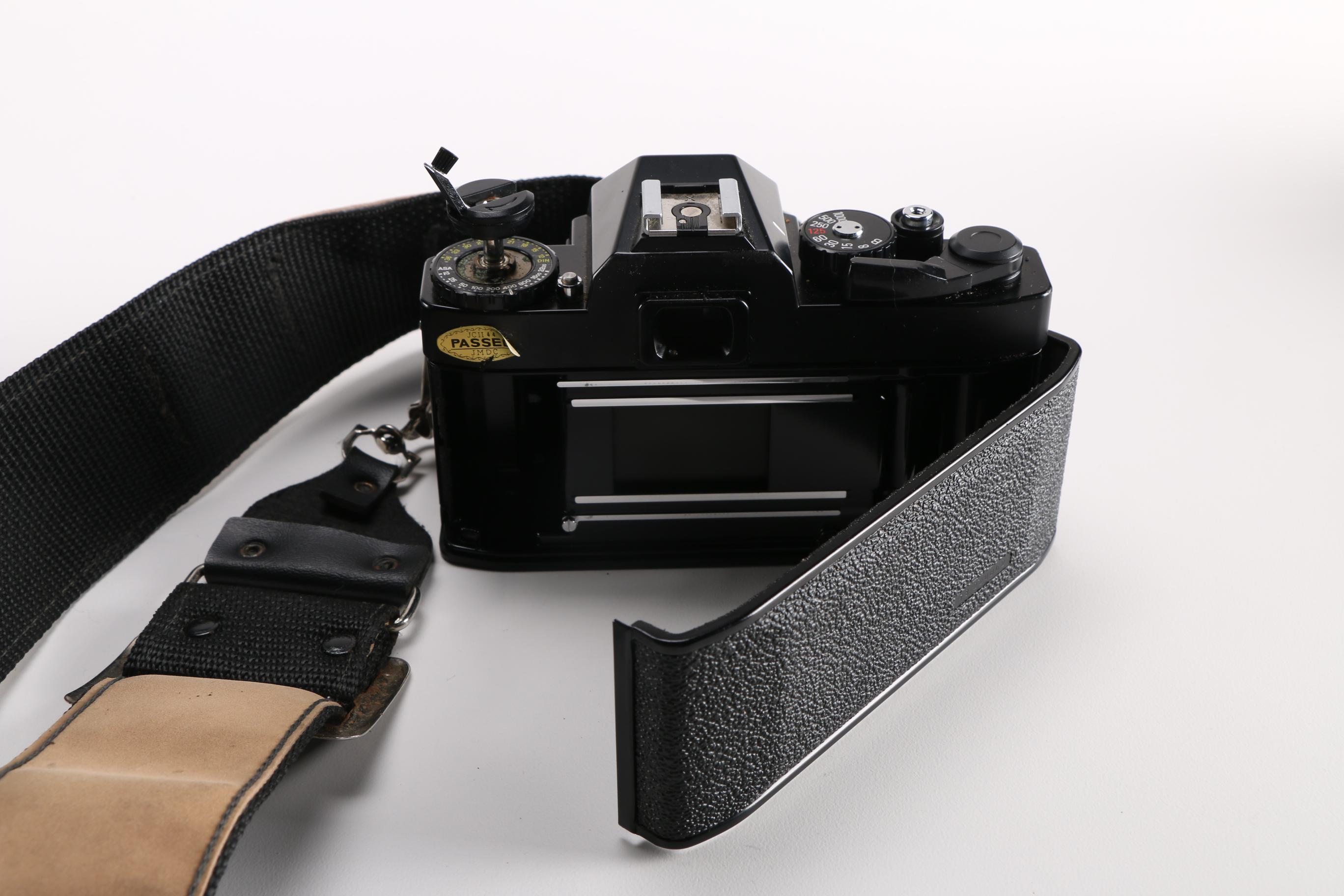 Ricoh KR-5 SLR Camera