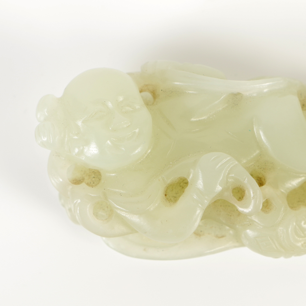 Fine Chinese Carved Toggle