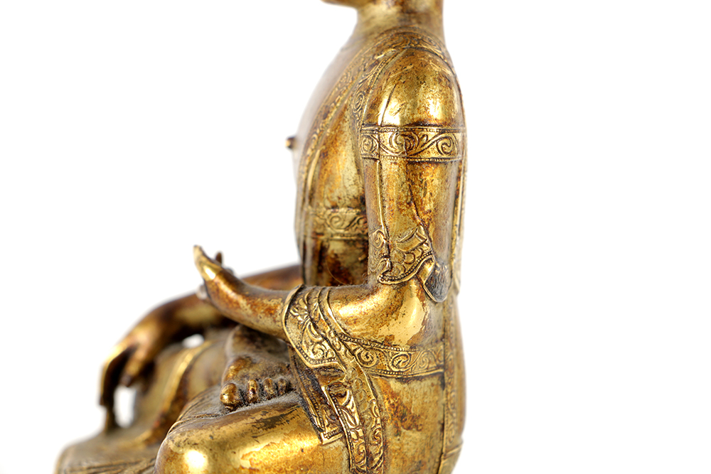 Finely Cast Sino-Tibetan Gautama Buddha Gilt Bronze
