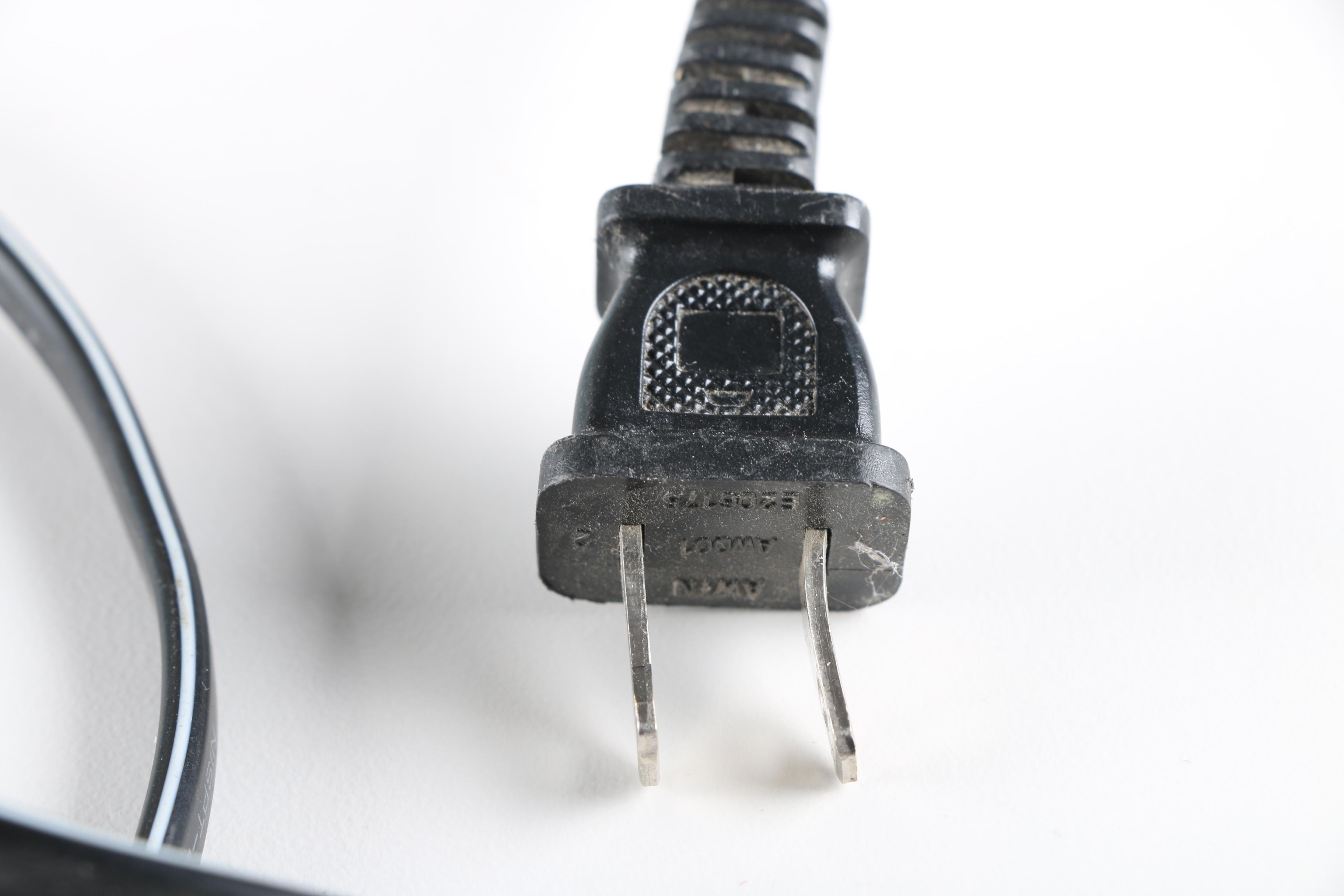 Memorex Faux Vintage AM/FM CD Player