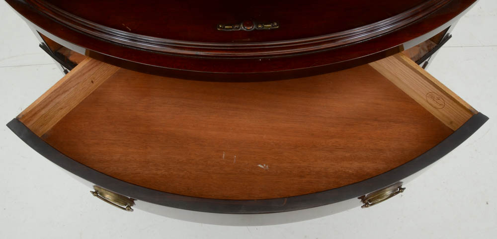 Drexel Travis Court Hepplewhite Style Mahogany Corner Cabinet