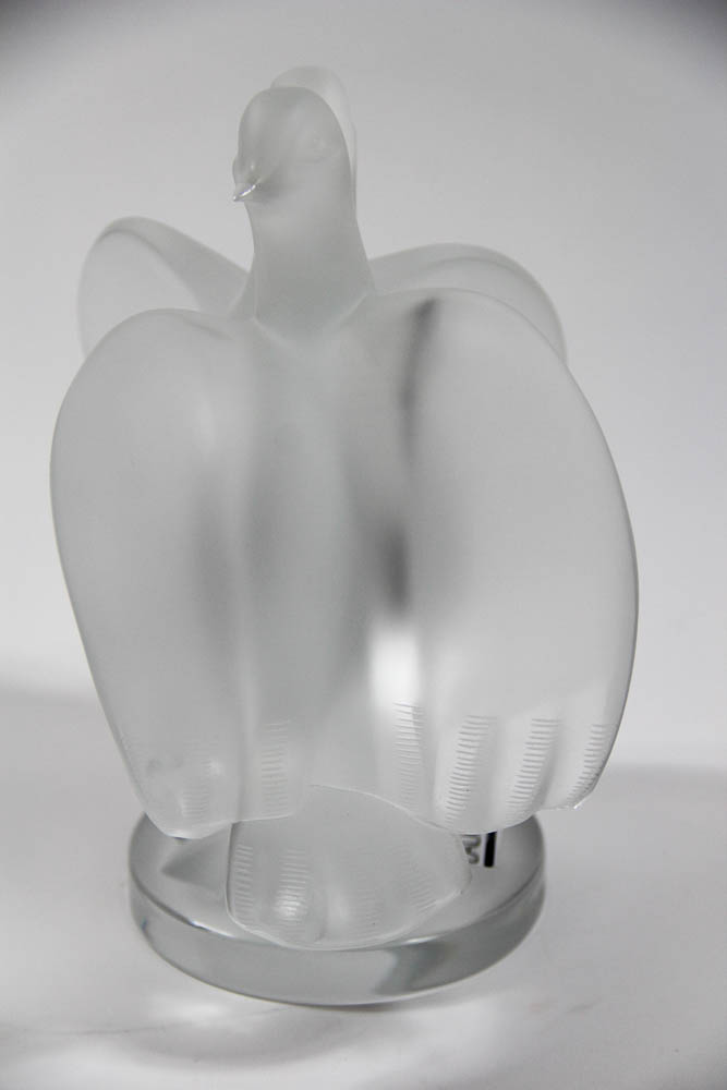 Lalique Lovebirds Crystal Figurine