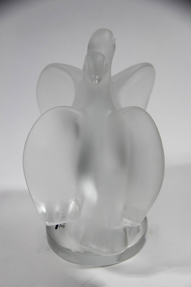 Lalique Lovebirds Crystal Figurine