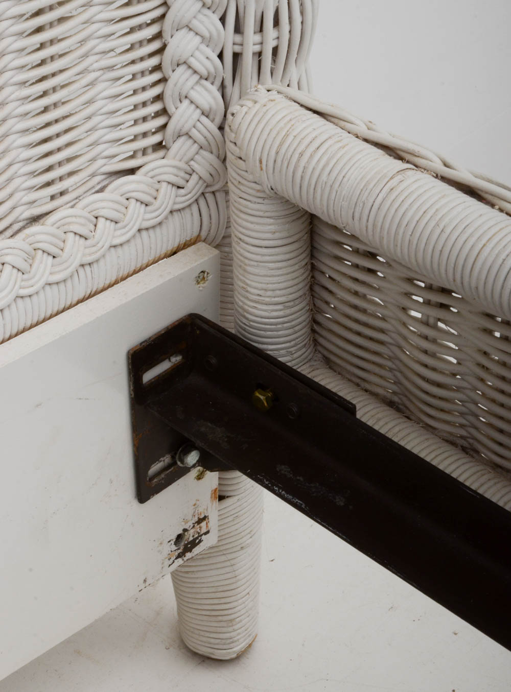 Ralph Lauren White Wicker Queen-Size Bed Frame