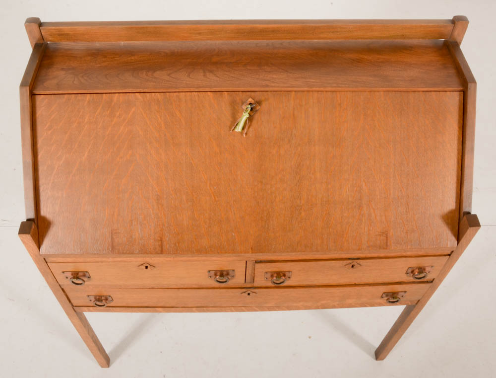 Cron-Kills Co. Arts and Crafts Style Oak Slant Front Desk