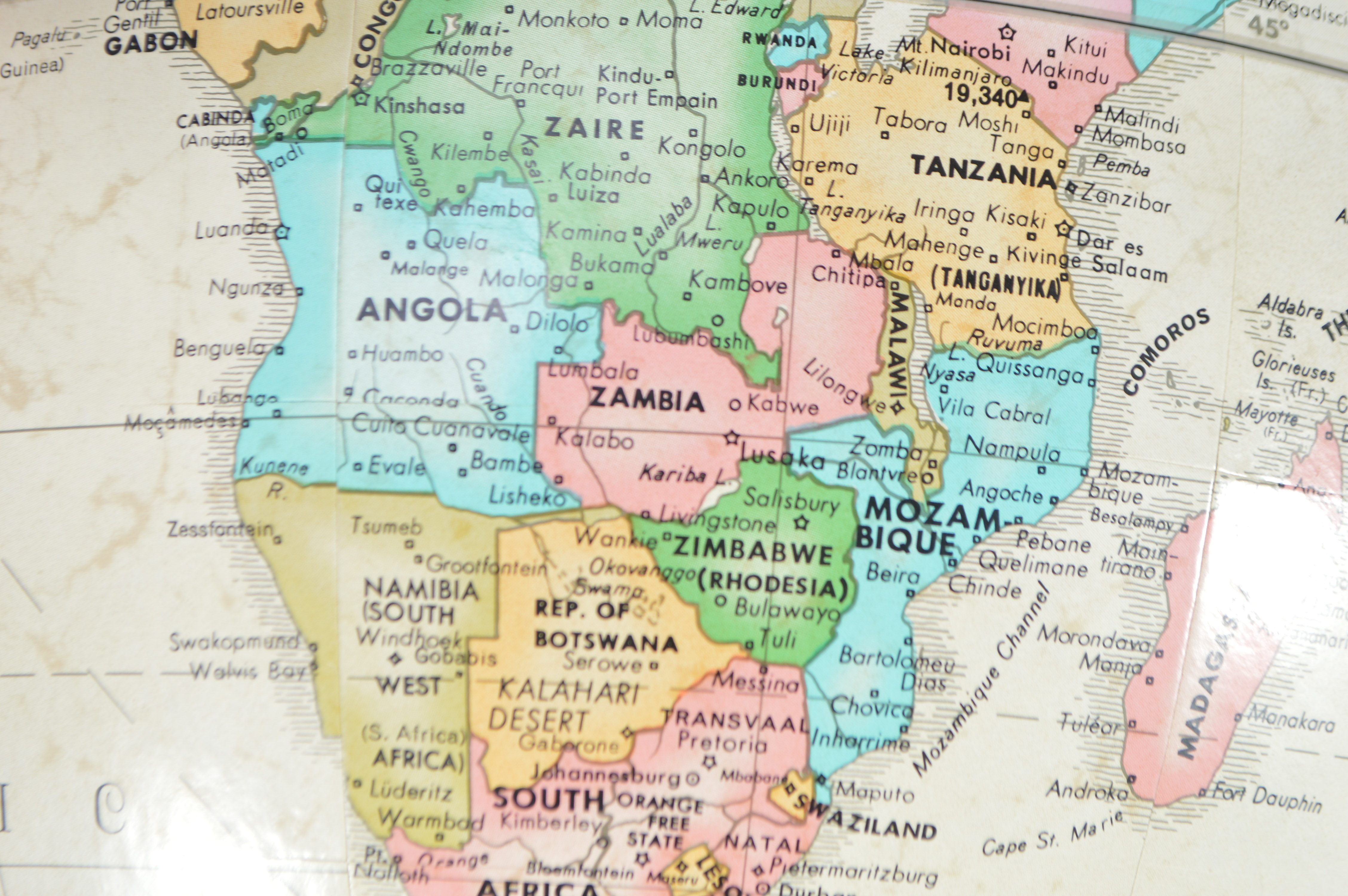 Replogle World Classic 16" Floor Globe