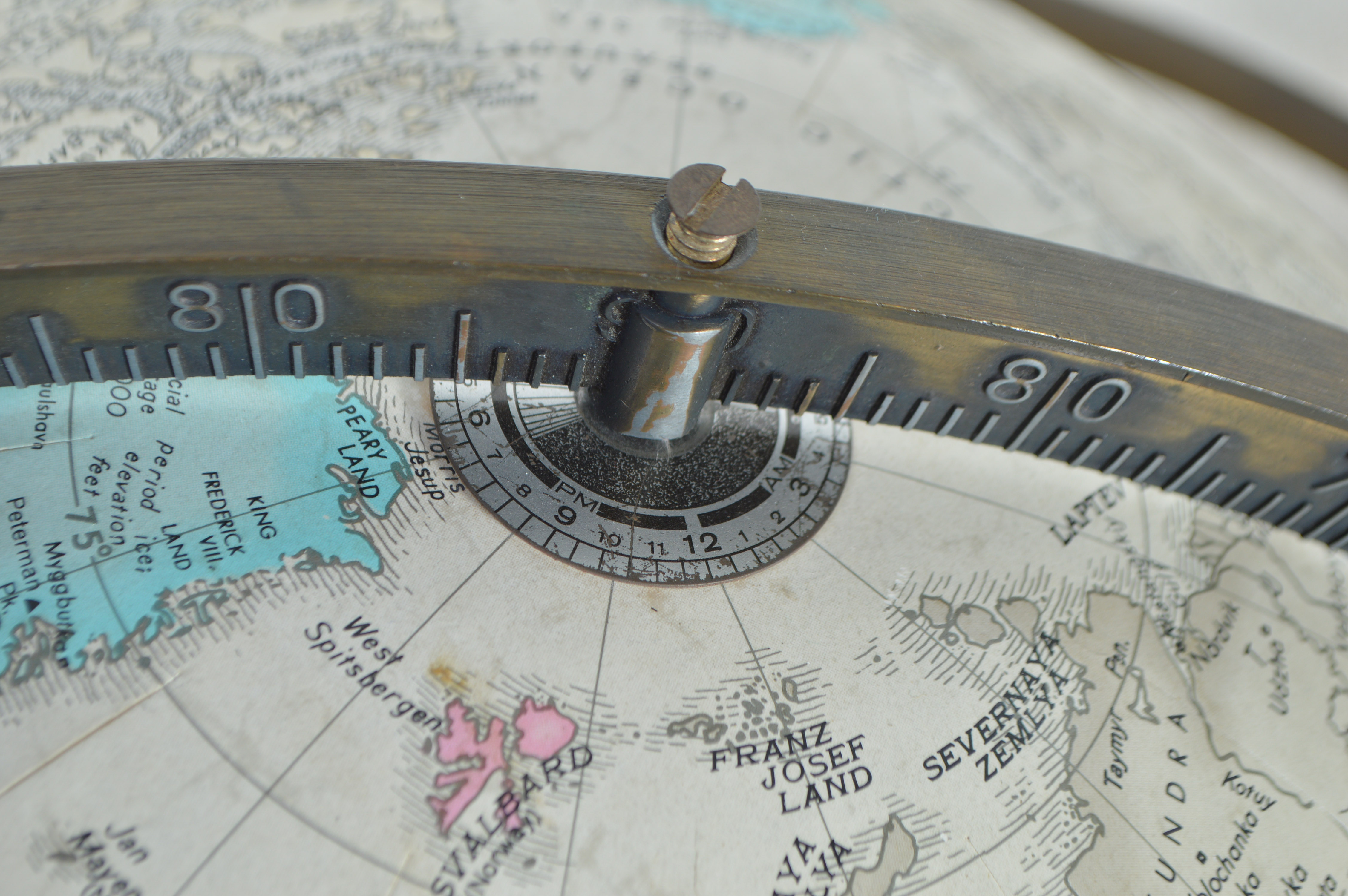 Replogle World Classic 16" Floor Globe