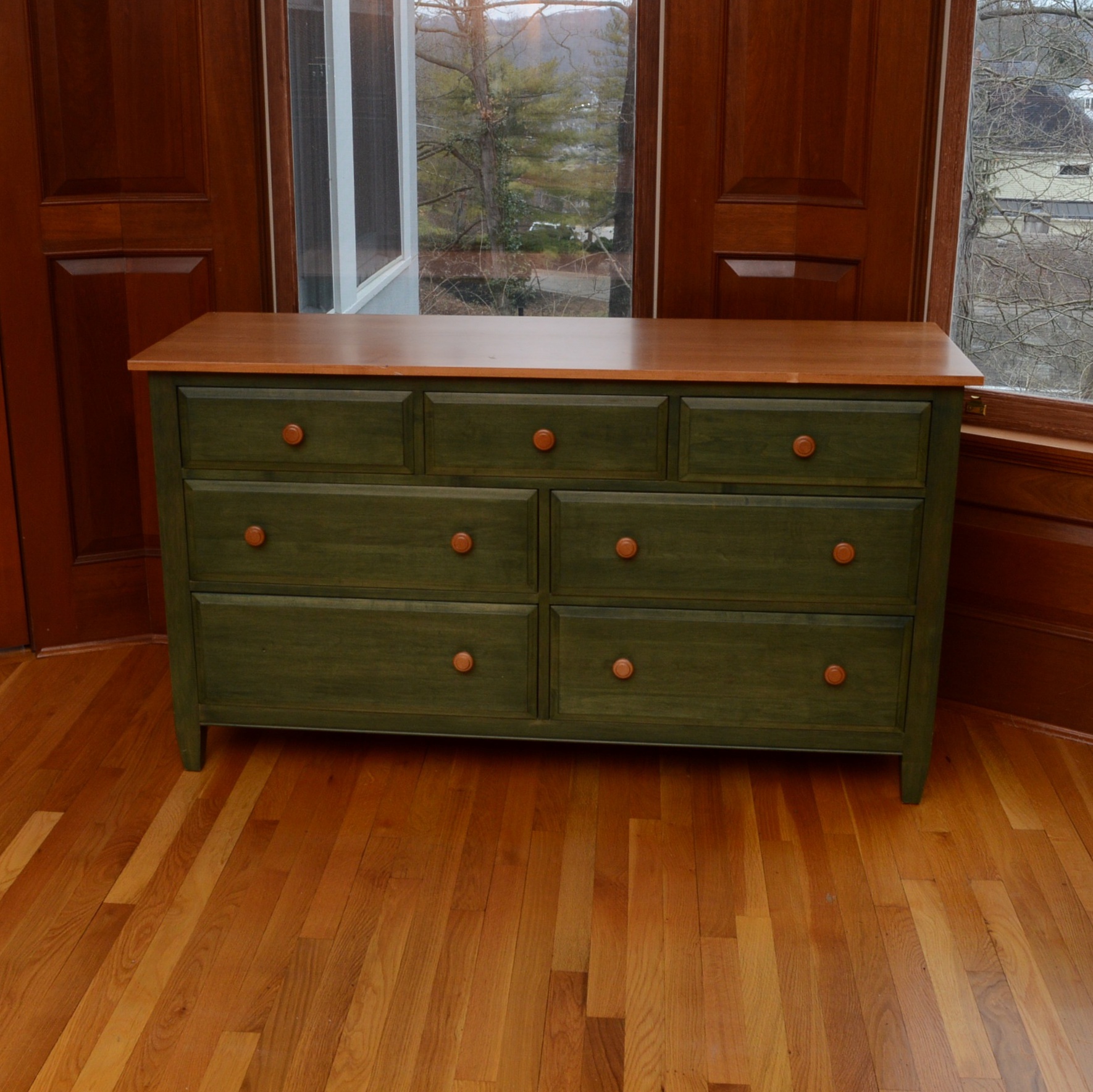 Ethan Allen Country Colors Maple Chest of Drawers