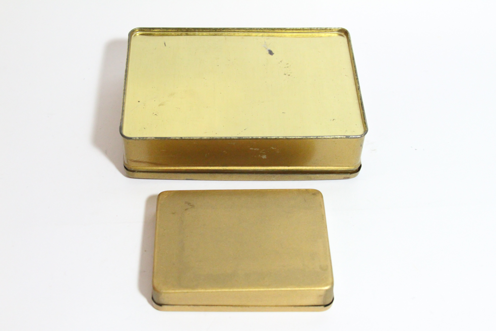 Players Navy Cut Gold Leaf Cigarette Tins