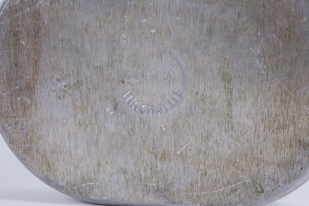 Vintage Wagner Ware Magnalite Roaster with Trivet