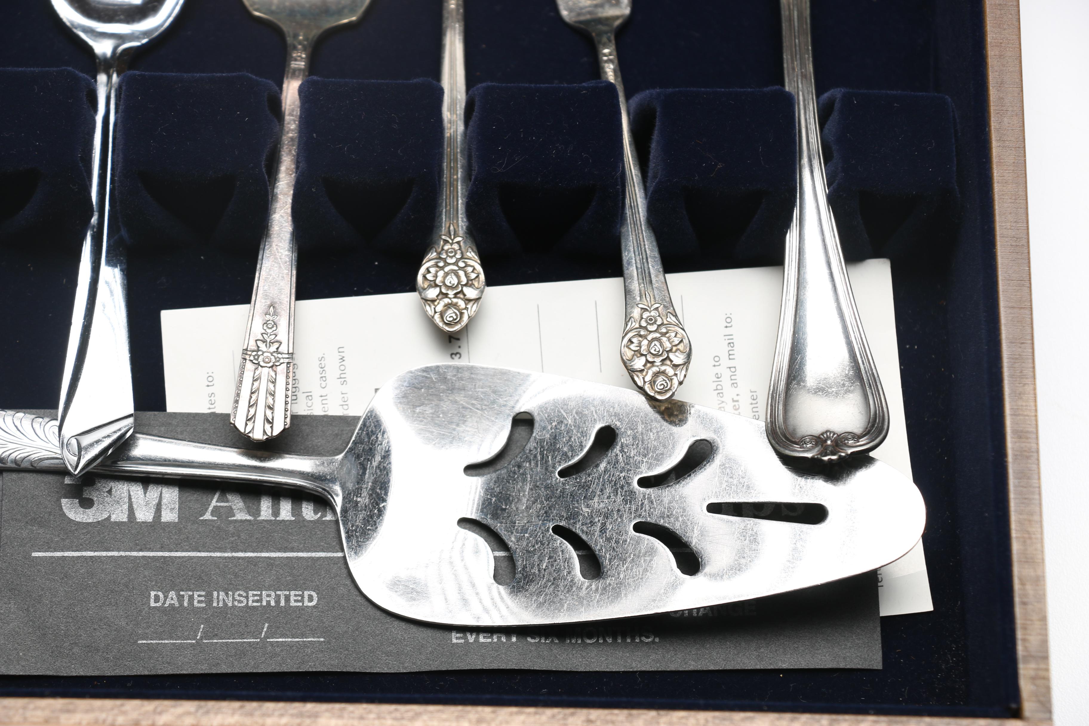 Oneida "Plantation in 1881 Rogers" Plated Silver Flatware Set