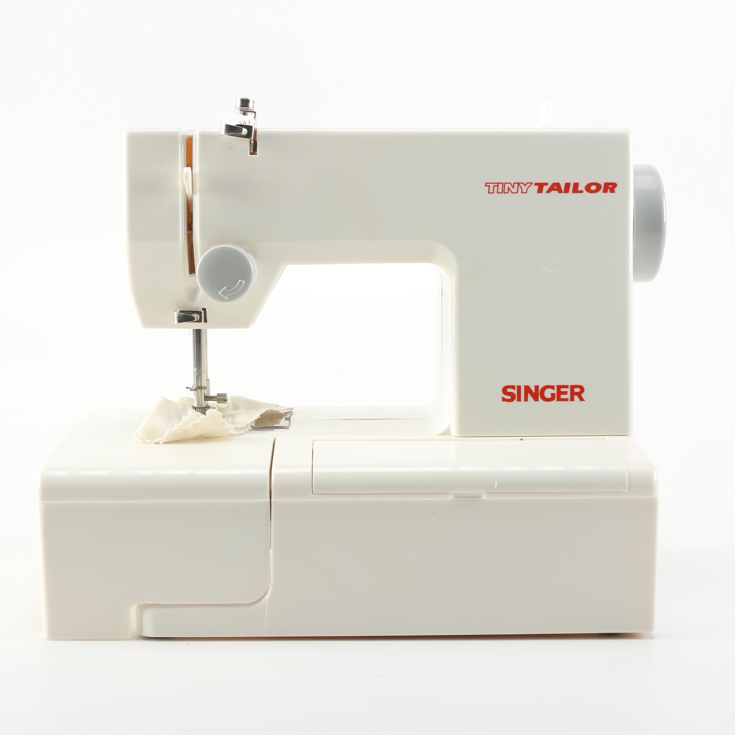Singer Tiny Tailor Mending Machine