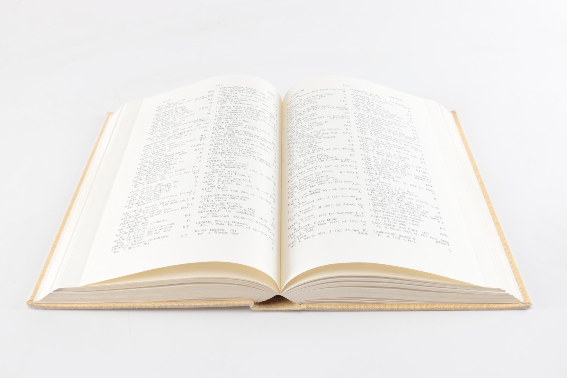 Art Surveys and "Index of Artists" Book Group