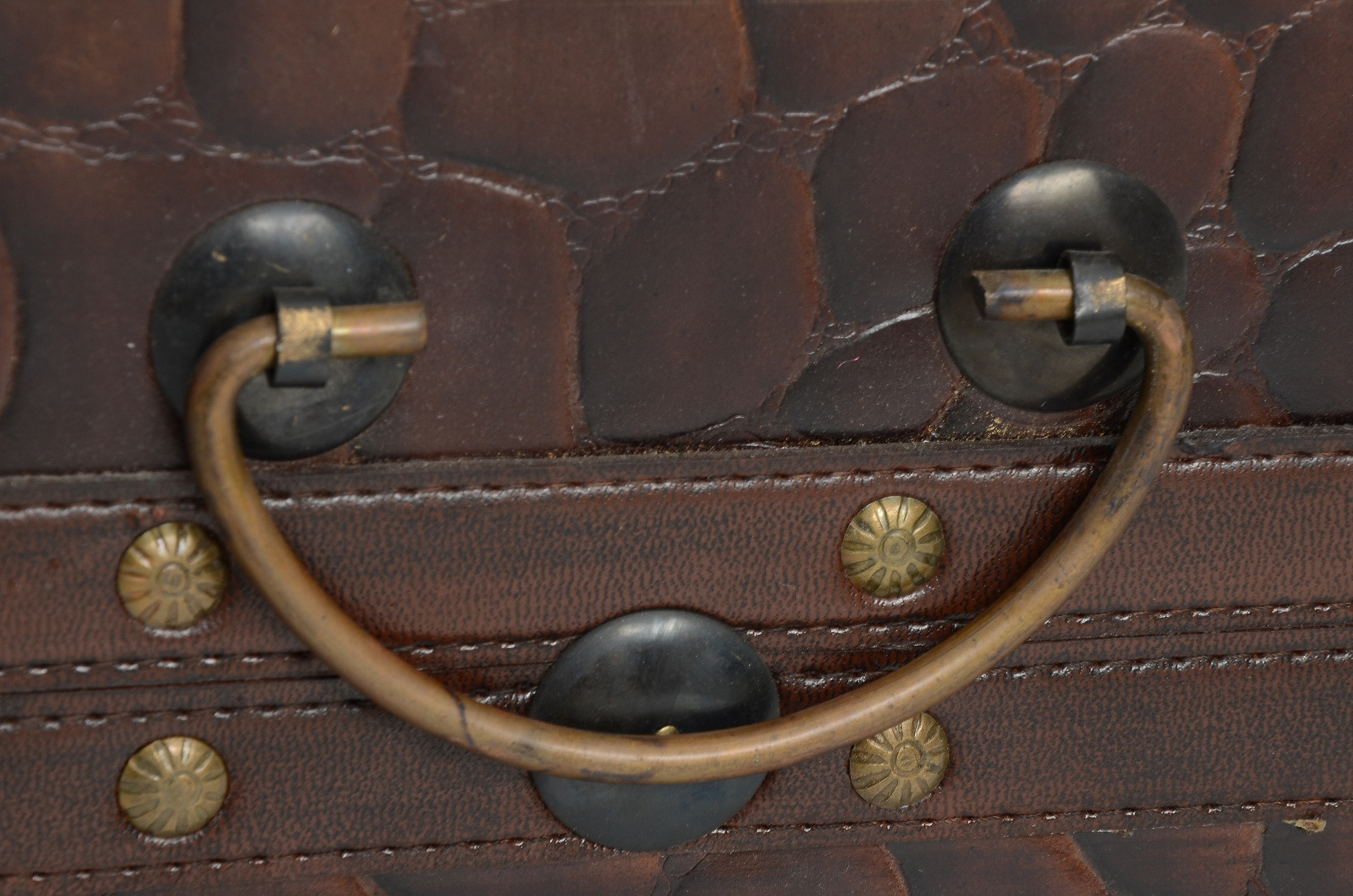 Hard-sided Storage Trunk