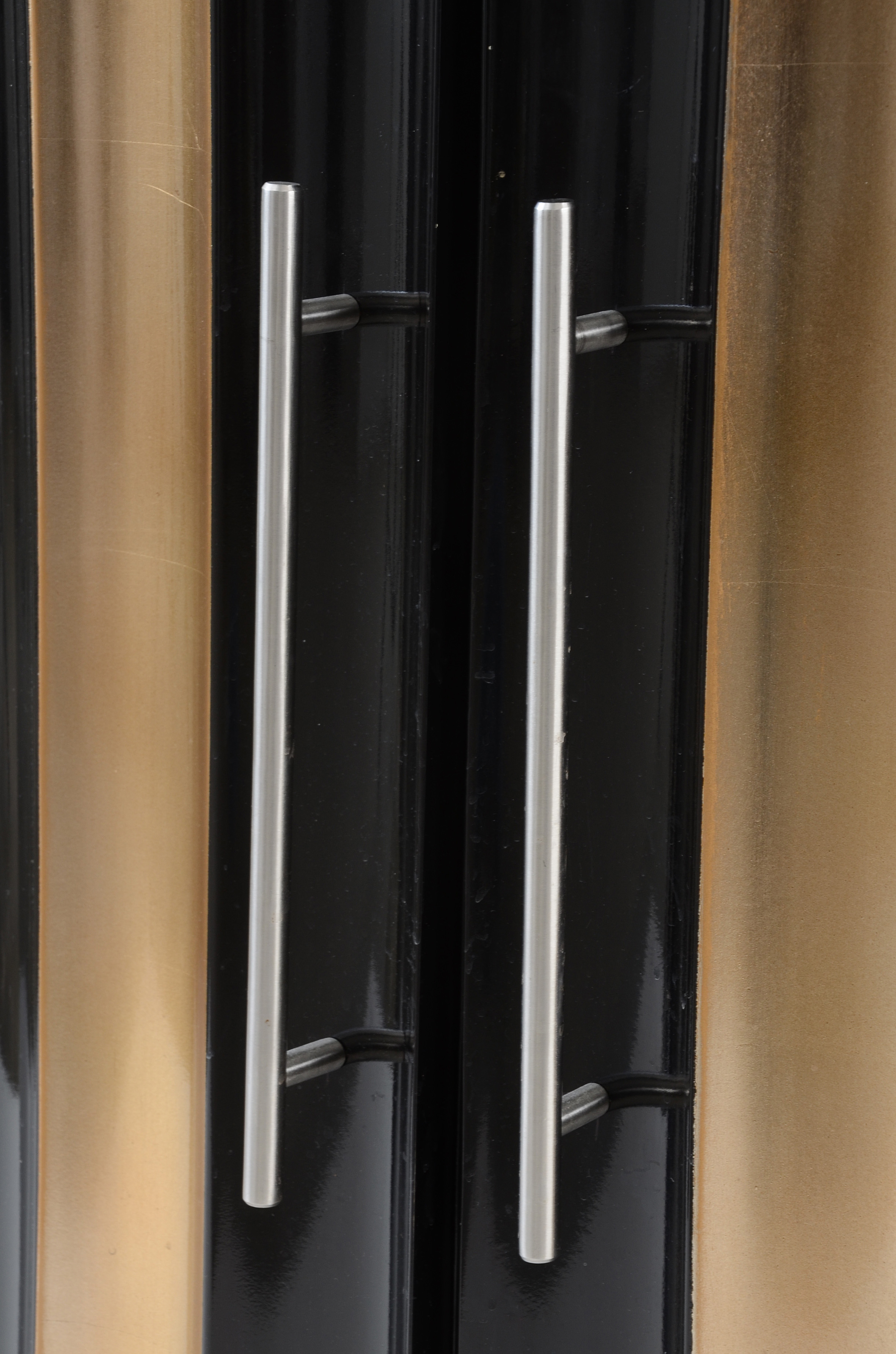 Contemporary Entry Table