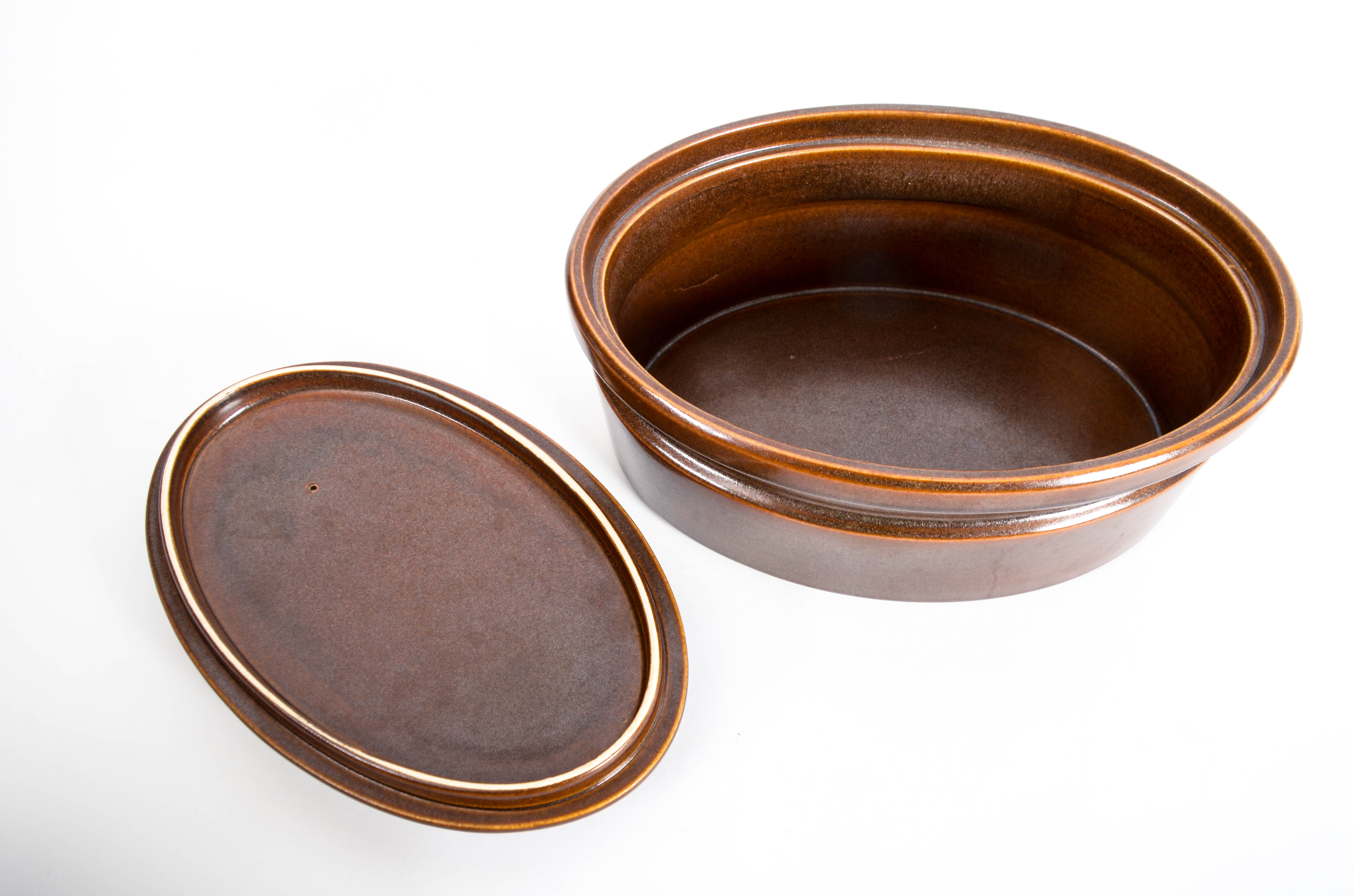 Earthenware Cookware Featuring Wedgwood