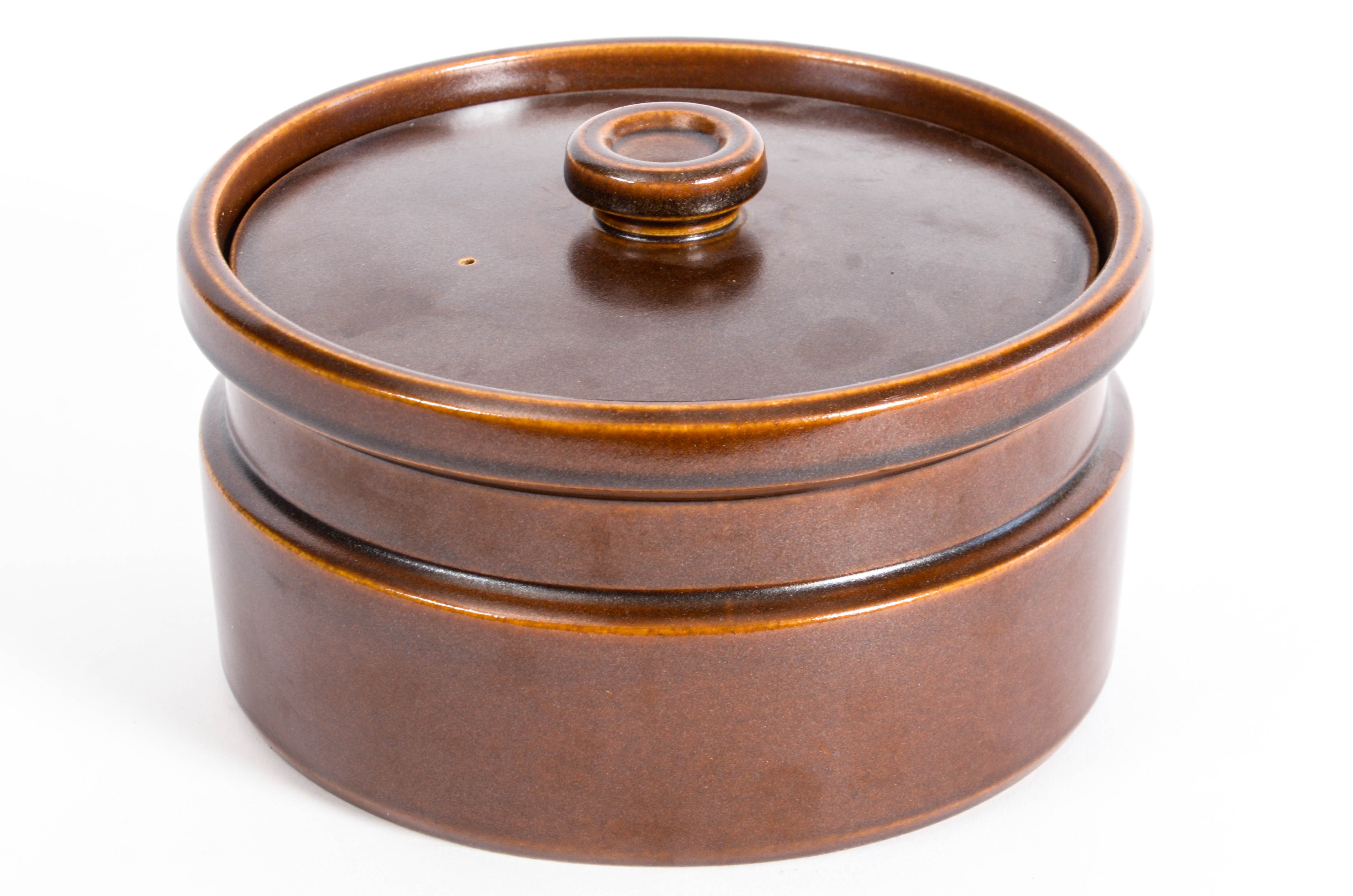 Earthenware Cookware Featuring Wedgwood