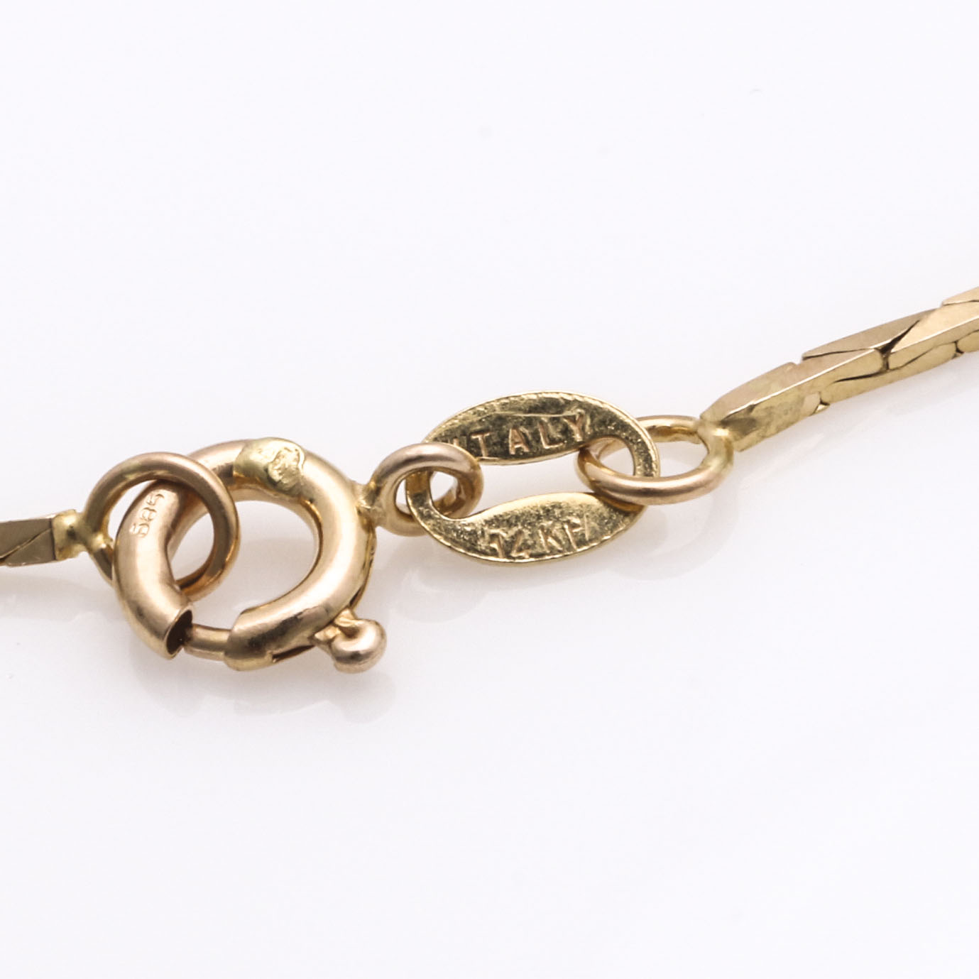 14K Yellow Gold Jewelry Set With Sapphires, Emeralds and Diamonds